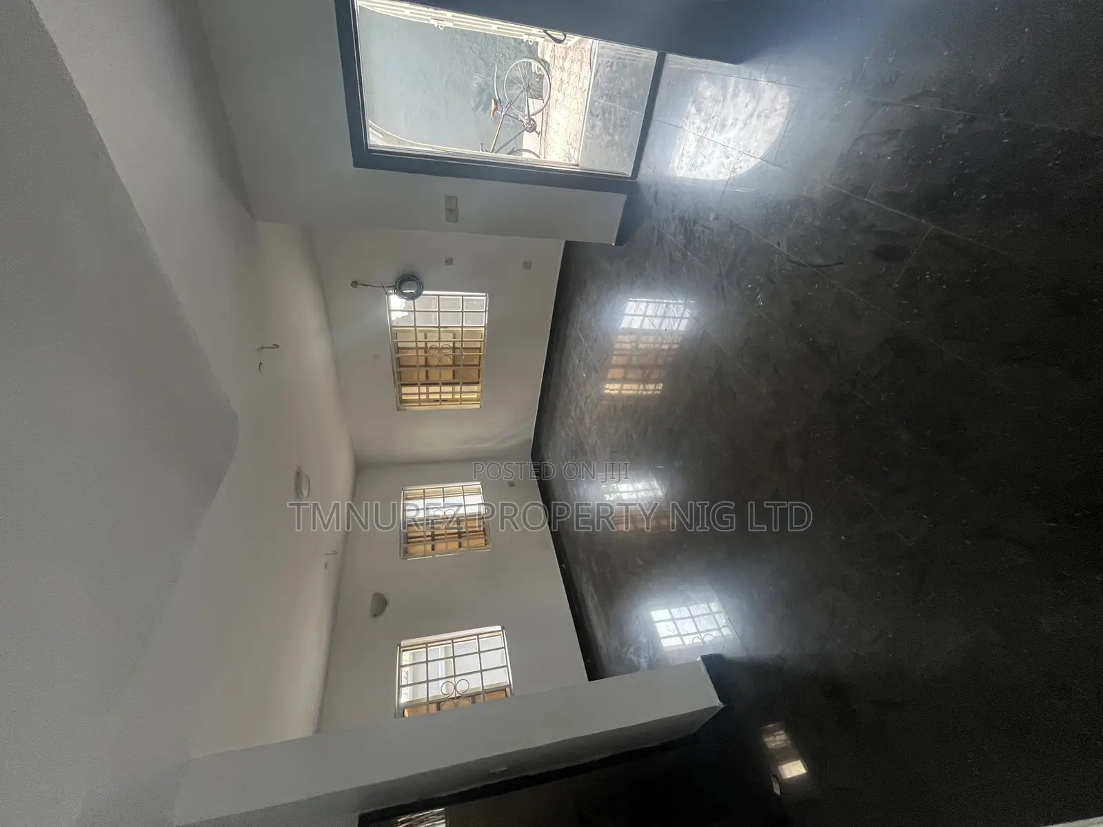 3bdrm Apartment in Osapa for rent