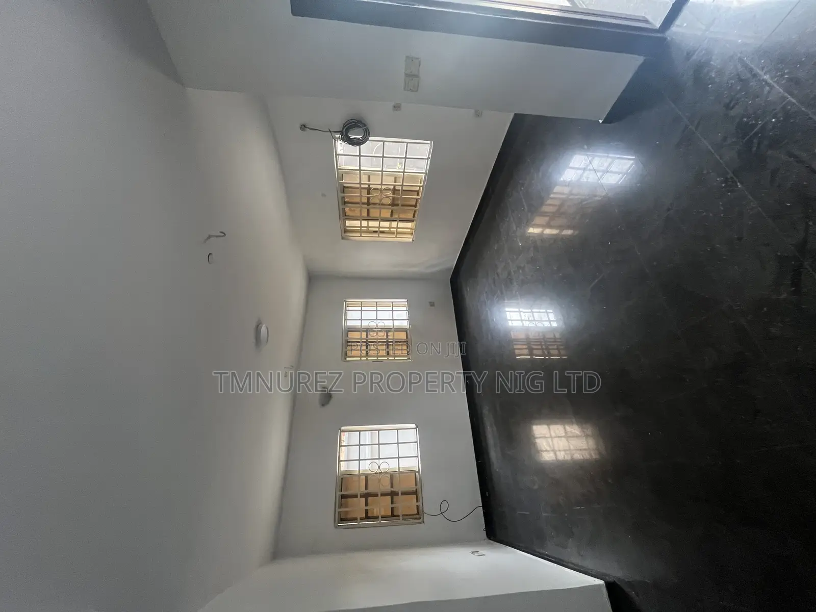 3bdrm Apartment in Osapa for rent