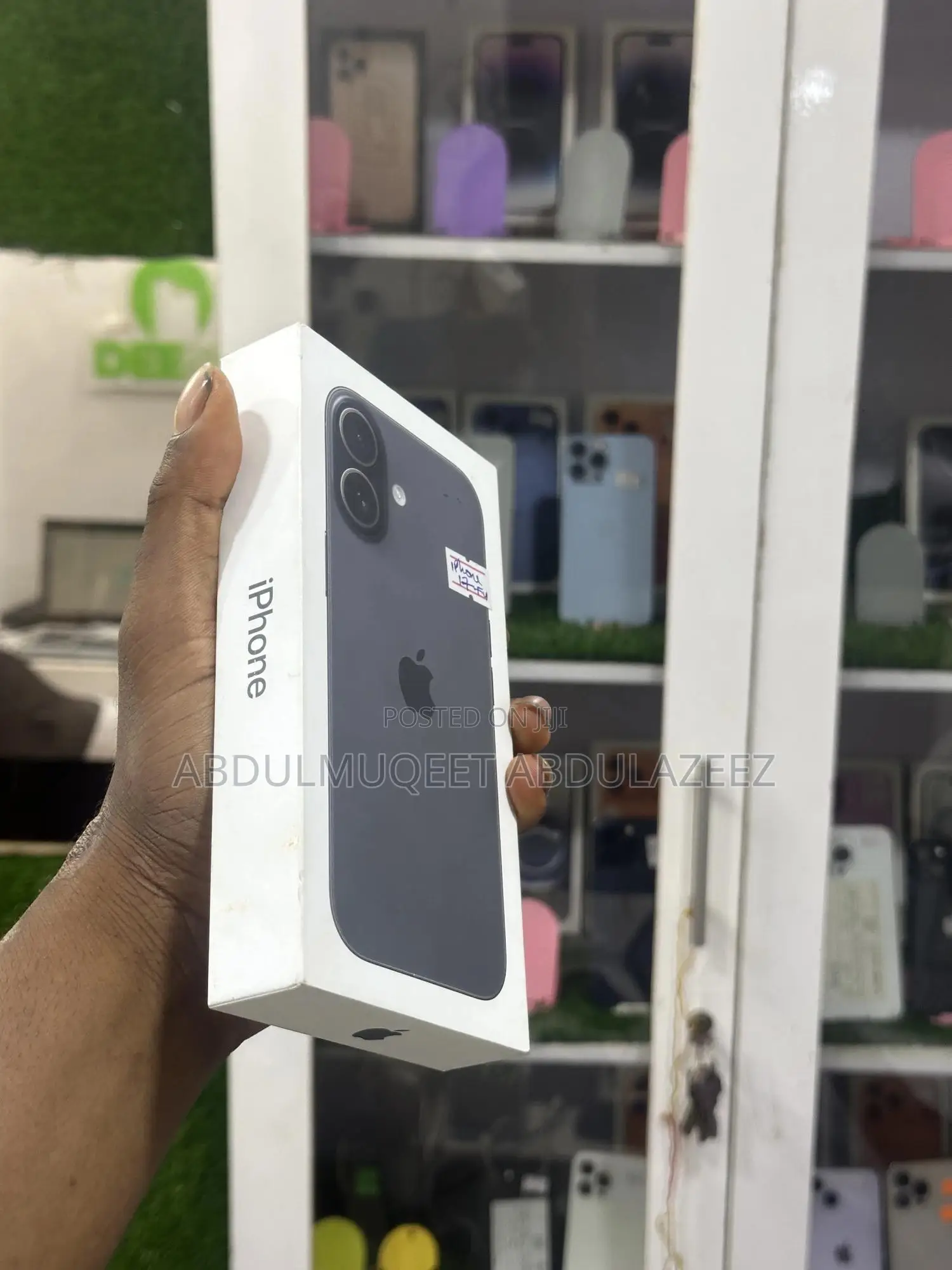 New Apple iPhone 17 256 GB Black