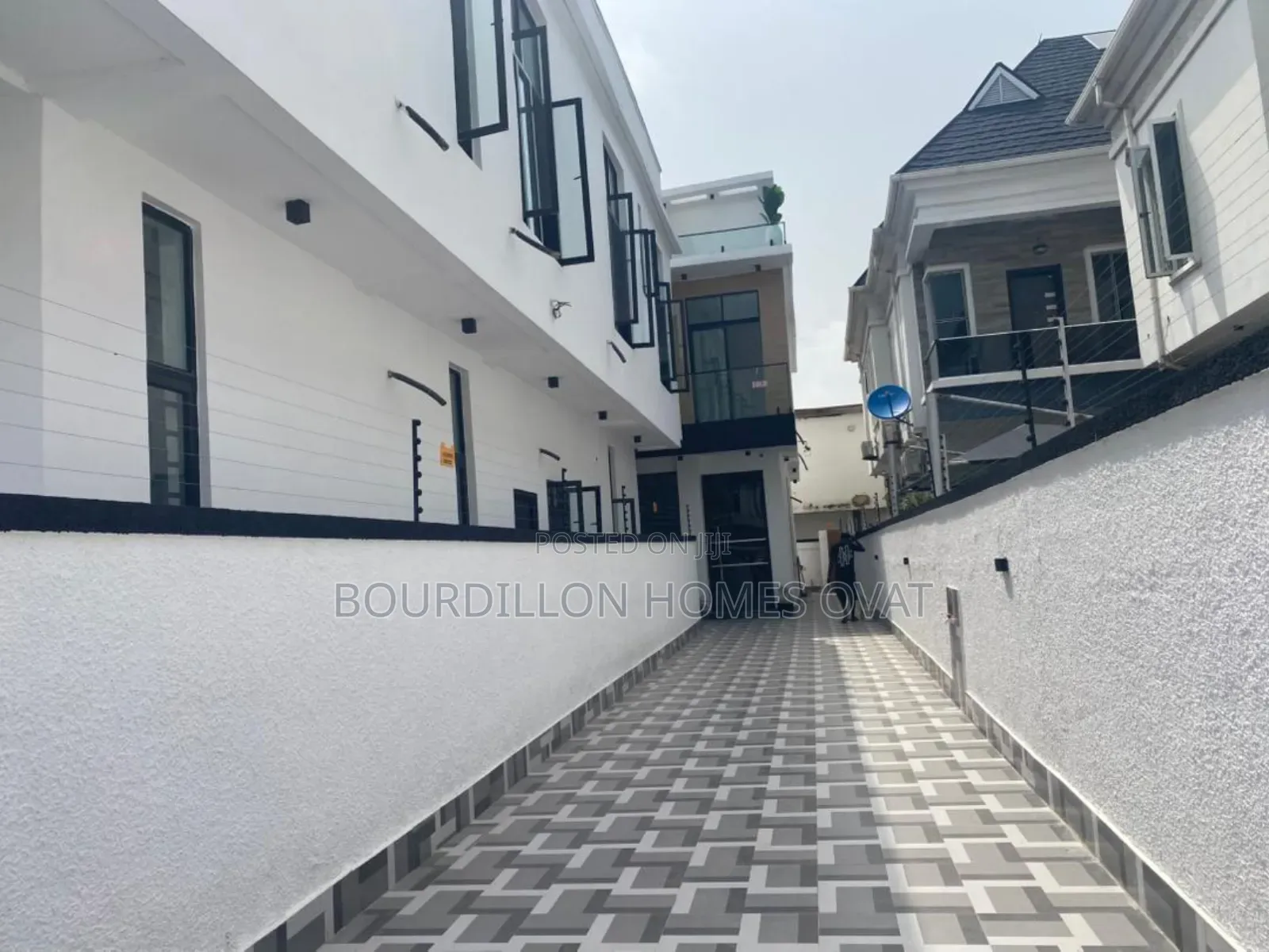 4bdrm Duplex in Orchid Lekki Lagos for rent