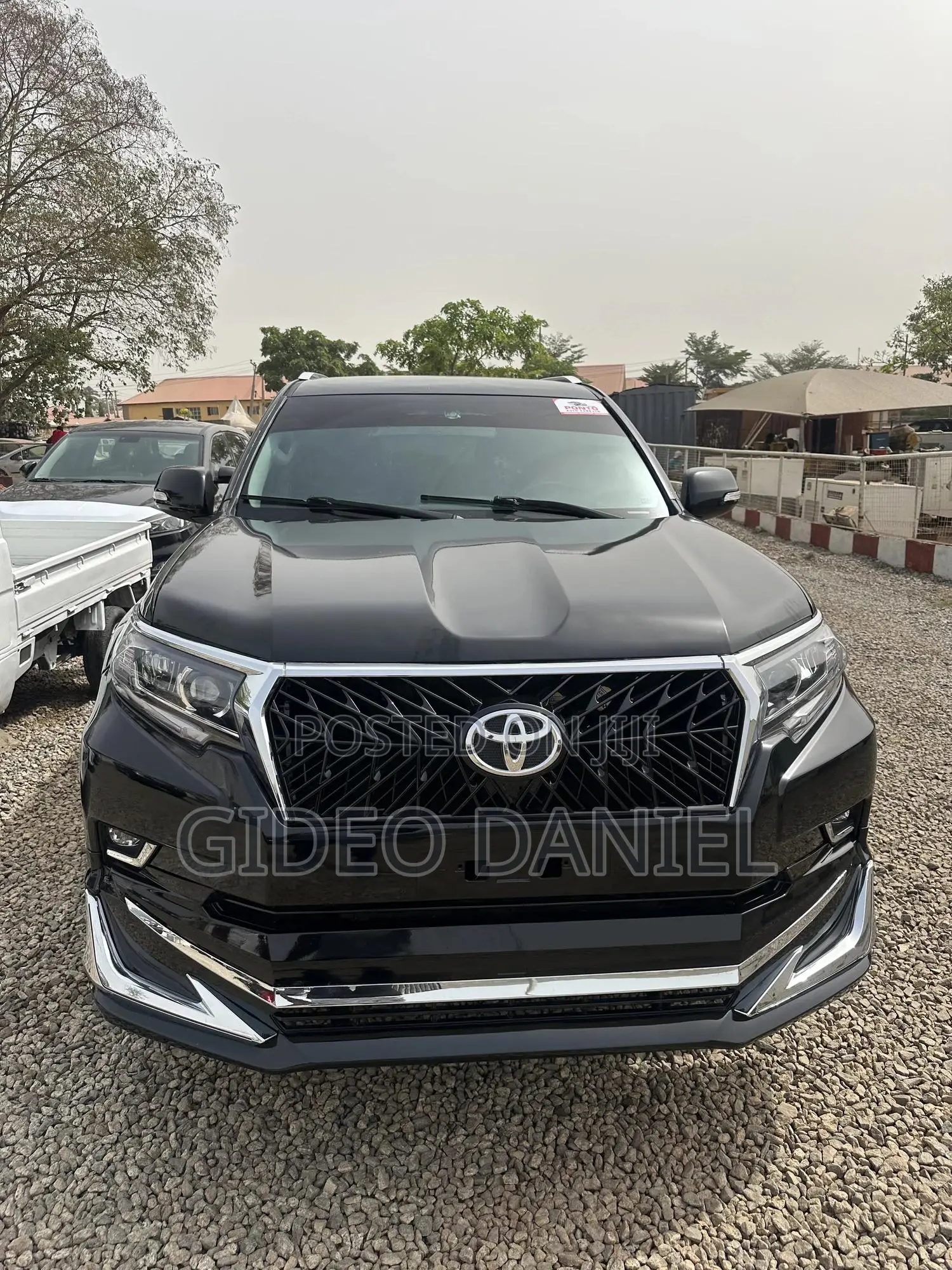Toyota Land Cruiser Prado 4.0 Petrol TX-L 2011 Black