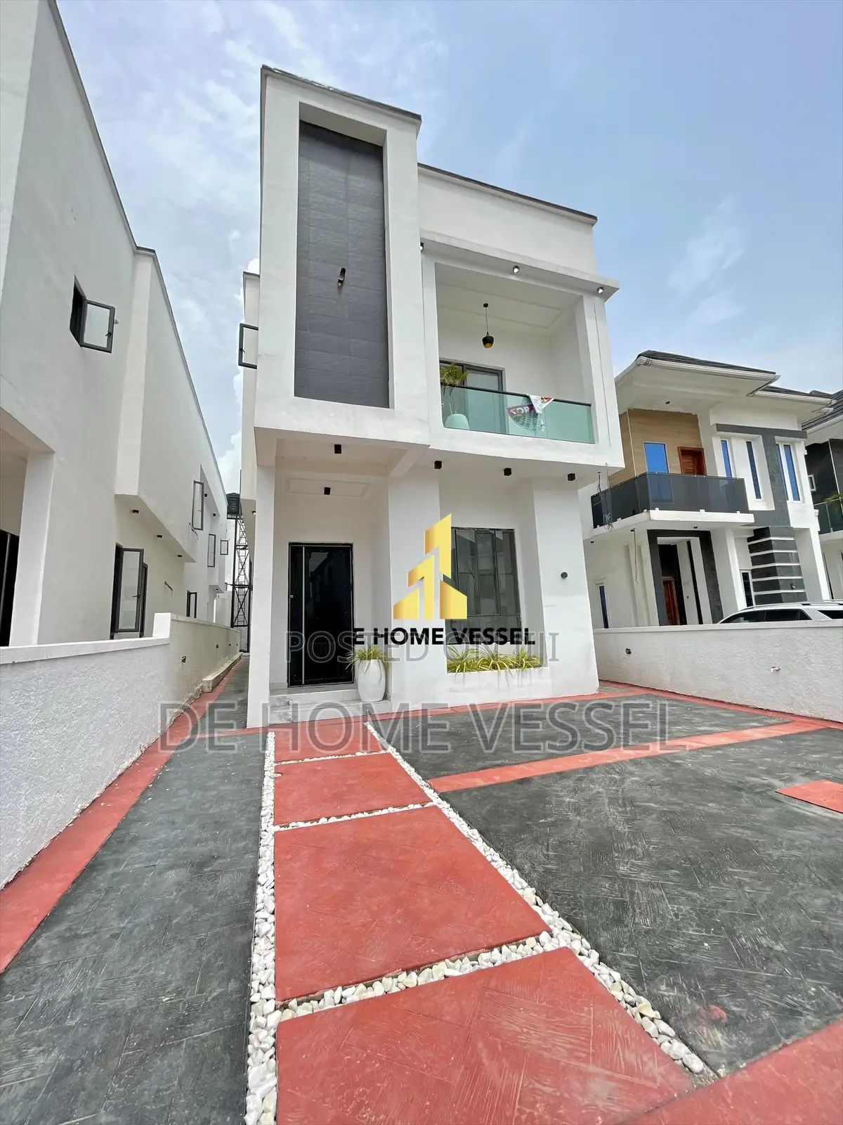 5bdrm Duplex in Lekki for sale