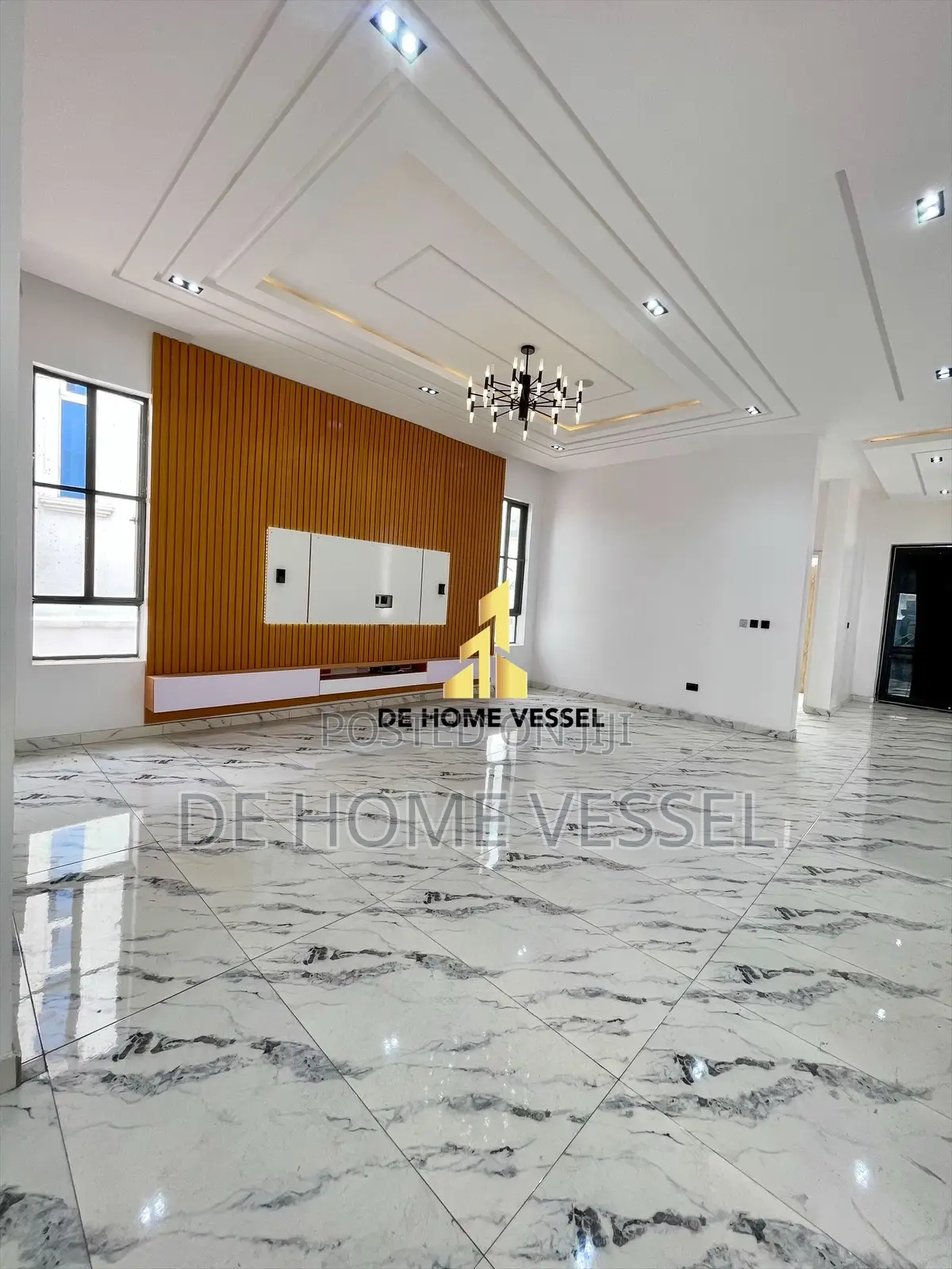 5bdrm Duplex in Lekki for sale