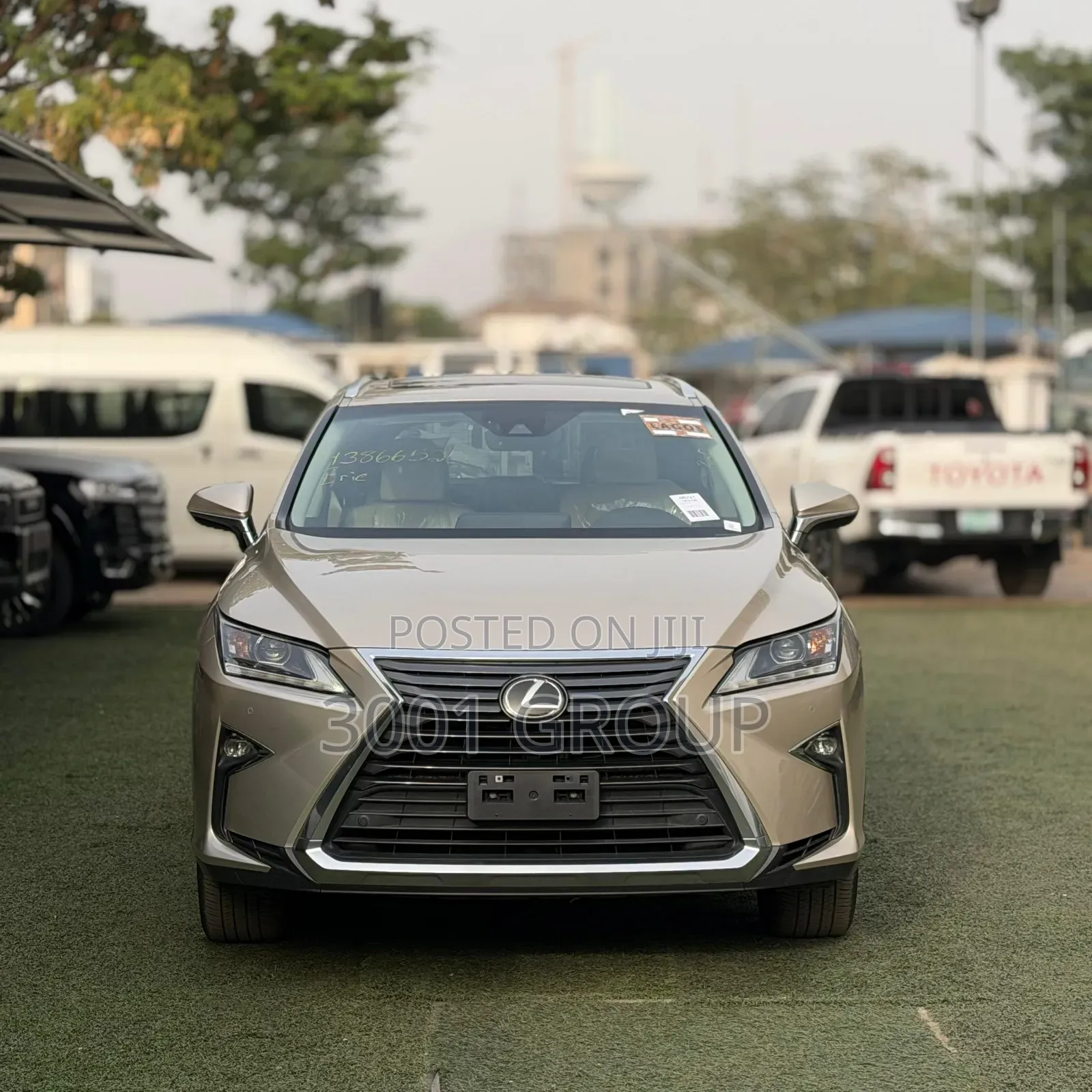 Lexus RX 350 AWD 2017 Gold