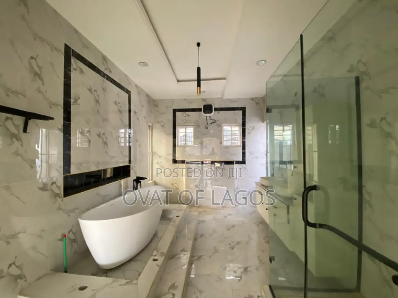 5bdrm Duplex in Ikota Villa for rent