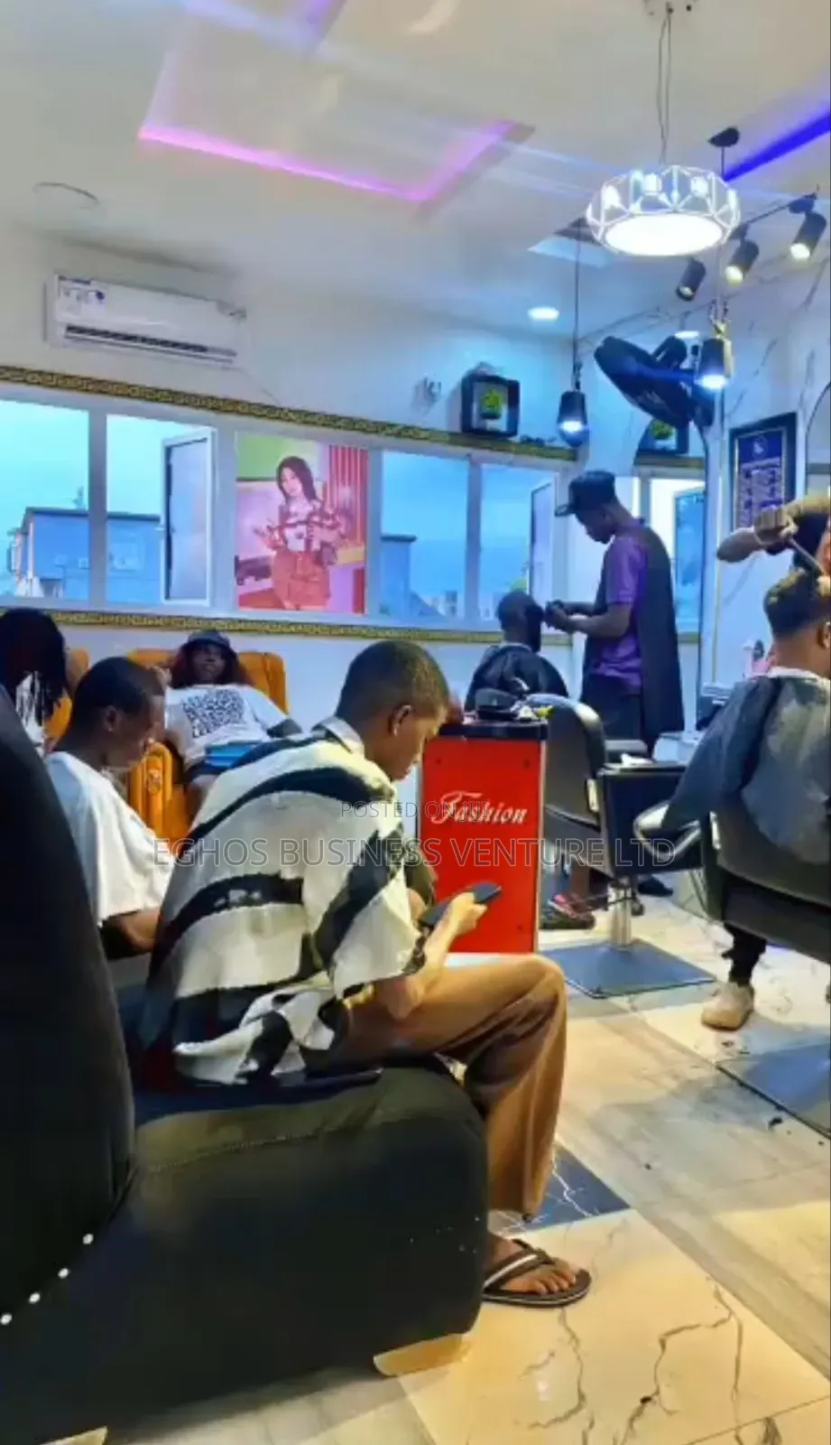 Unisex Salon Up for Sale at Okhoromi Off Airportroad Call