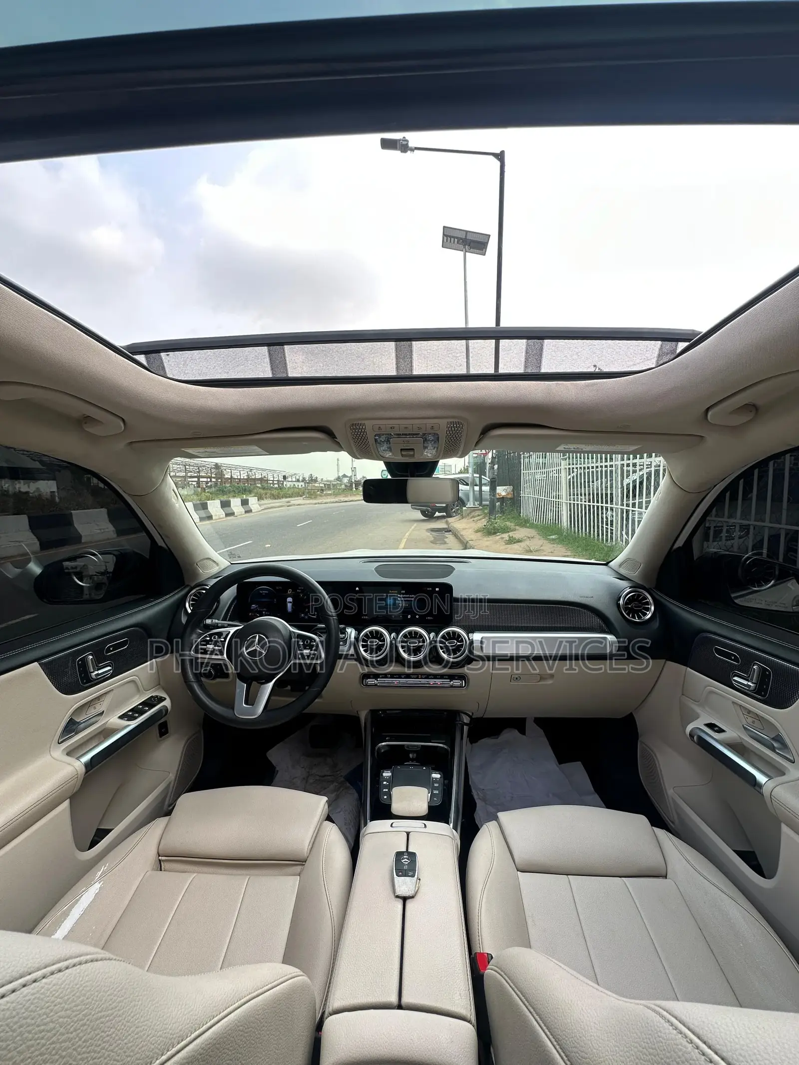 Mercedes-Benz GLB-Class GLB 250 4MATIC 2022 White