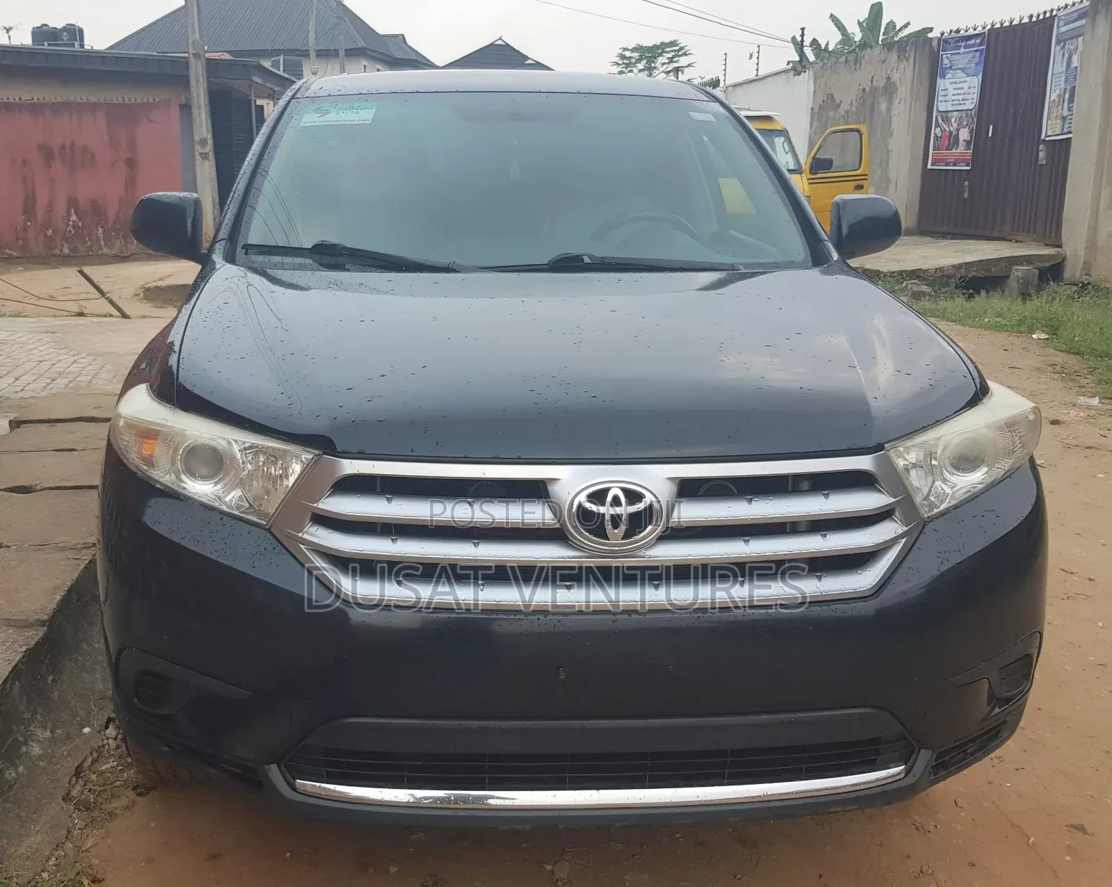 Toyota Highlander 2.7L 2WD 2013 Black