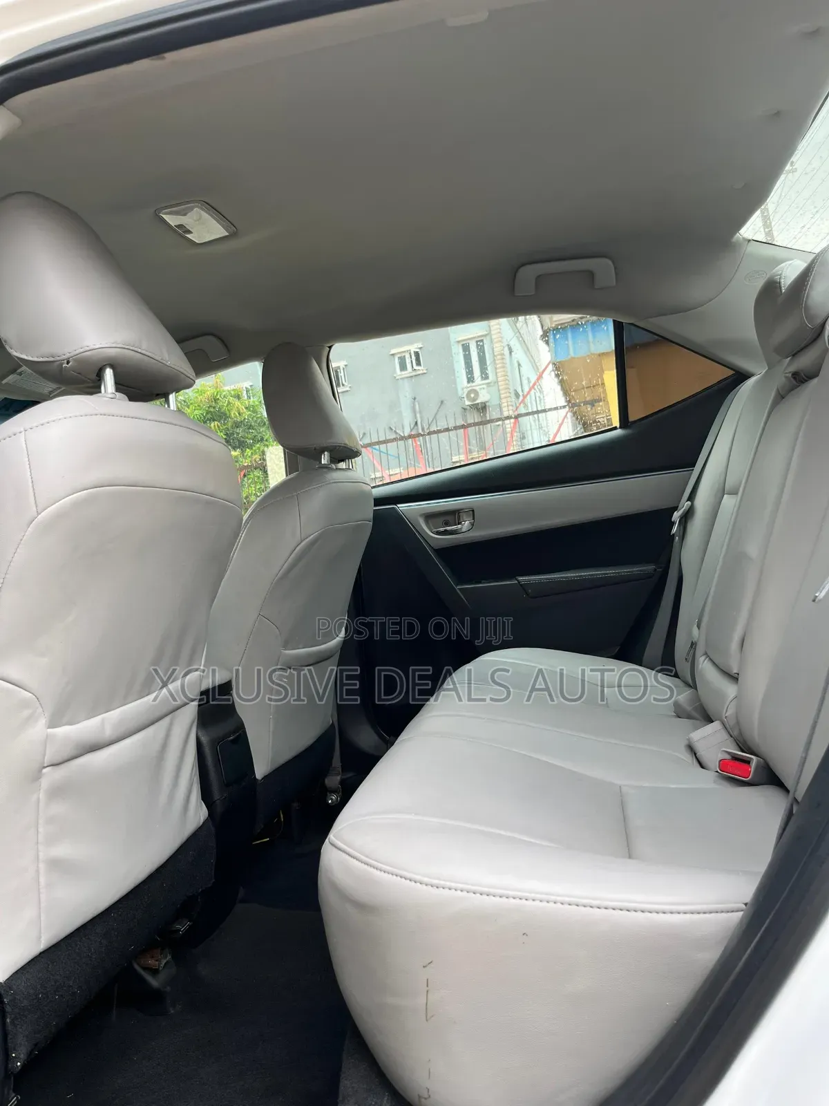 Toyota Corolla L 4dr Sedan (1.8L 4cyl 4A) 2015 White