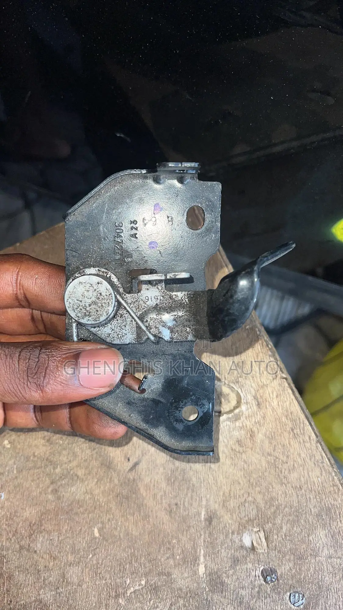 Bonnet Hook / Bonnet Opener 2018/2019/2020/2021 Honda Accord