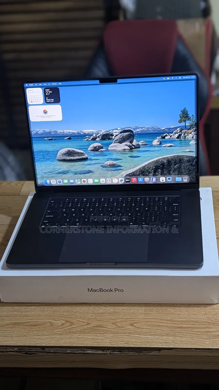 Laptop Apple MacBook Pro 2023 M3 Pro 18GB Apple M3 Pro SSD 512GB