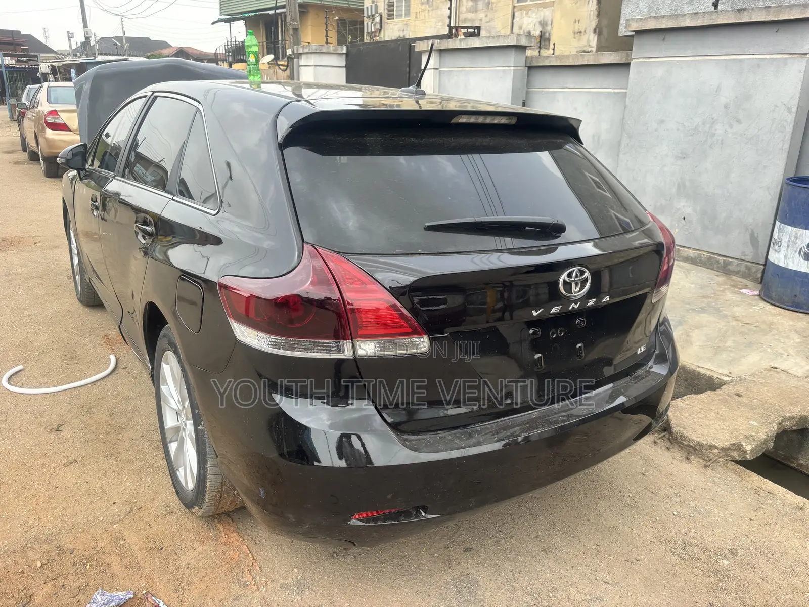 Toyota Venza LE AWD 2013 Black