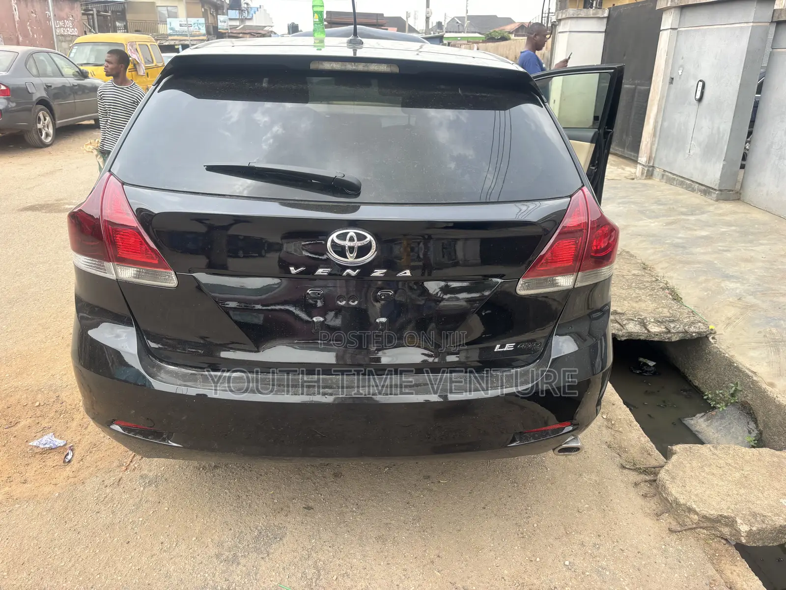 Toyota Venza LE AWD 2013 Black
