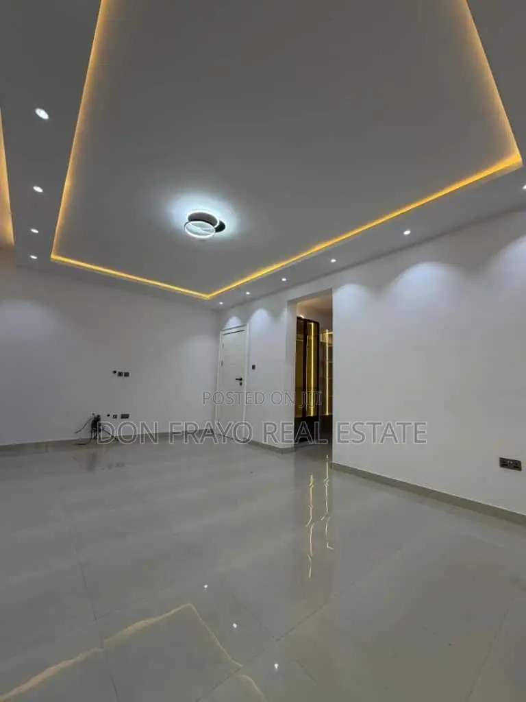5bdrm Duplex in Kolapo Ishola Gra for sale