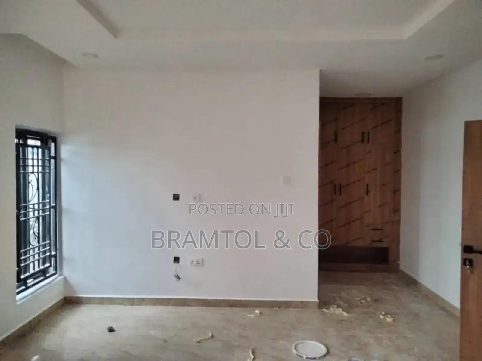 4bdrm Townhouse / Terrace in Guzape District for rent