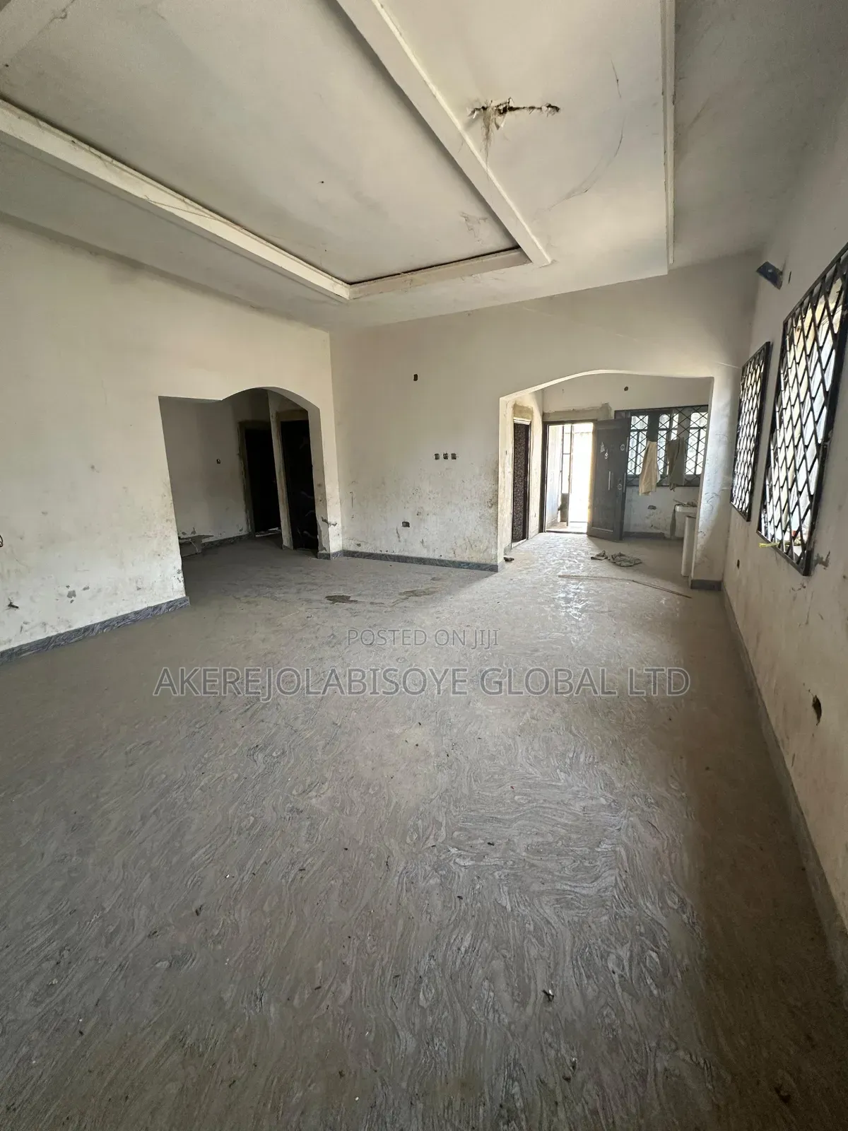 3bdrm Bungalow in In An Estate for sale