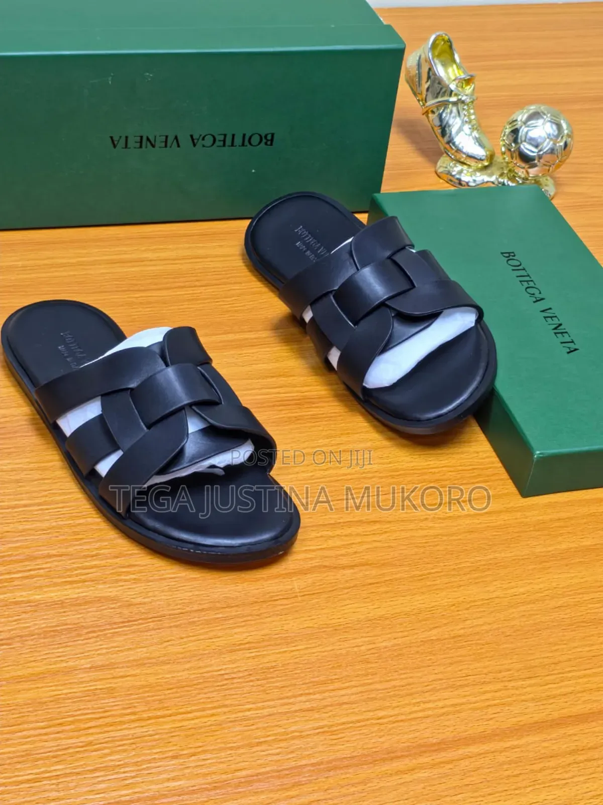 High Quality Bottega Veneta Men's Pam Slippers