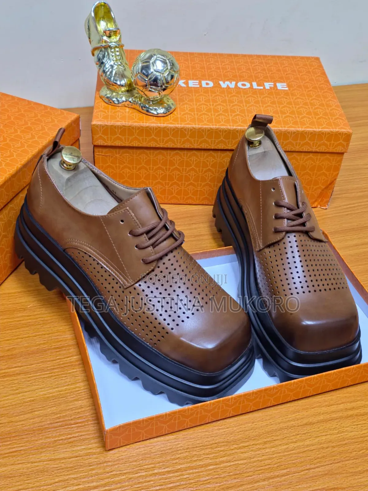Latest Design of Naked Wolfe Men's Flat Shoes