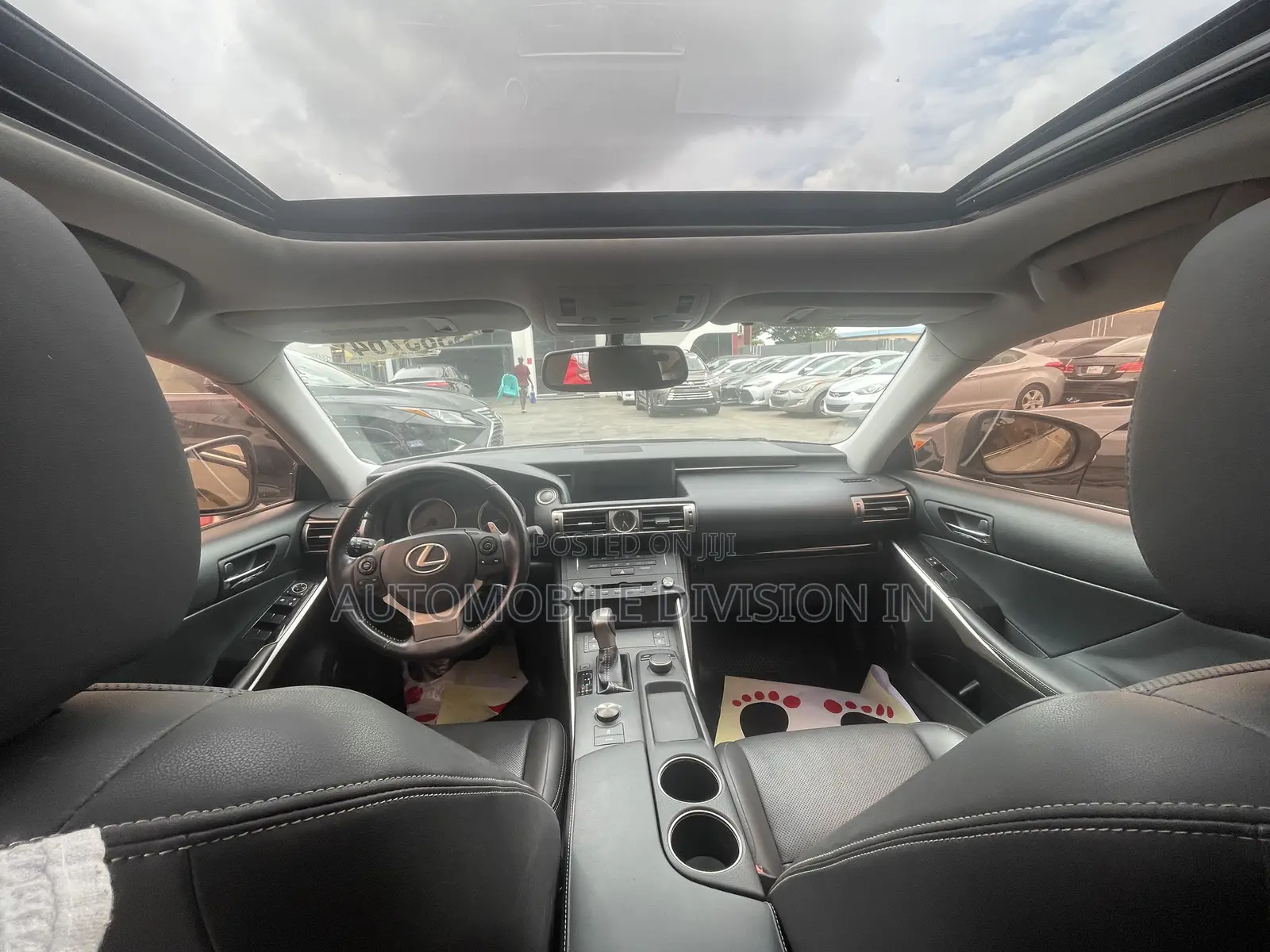 Lexus IS 250 4WD 2015 Gold