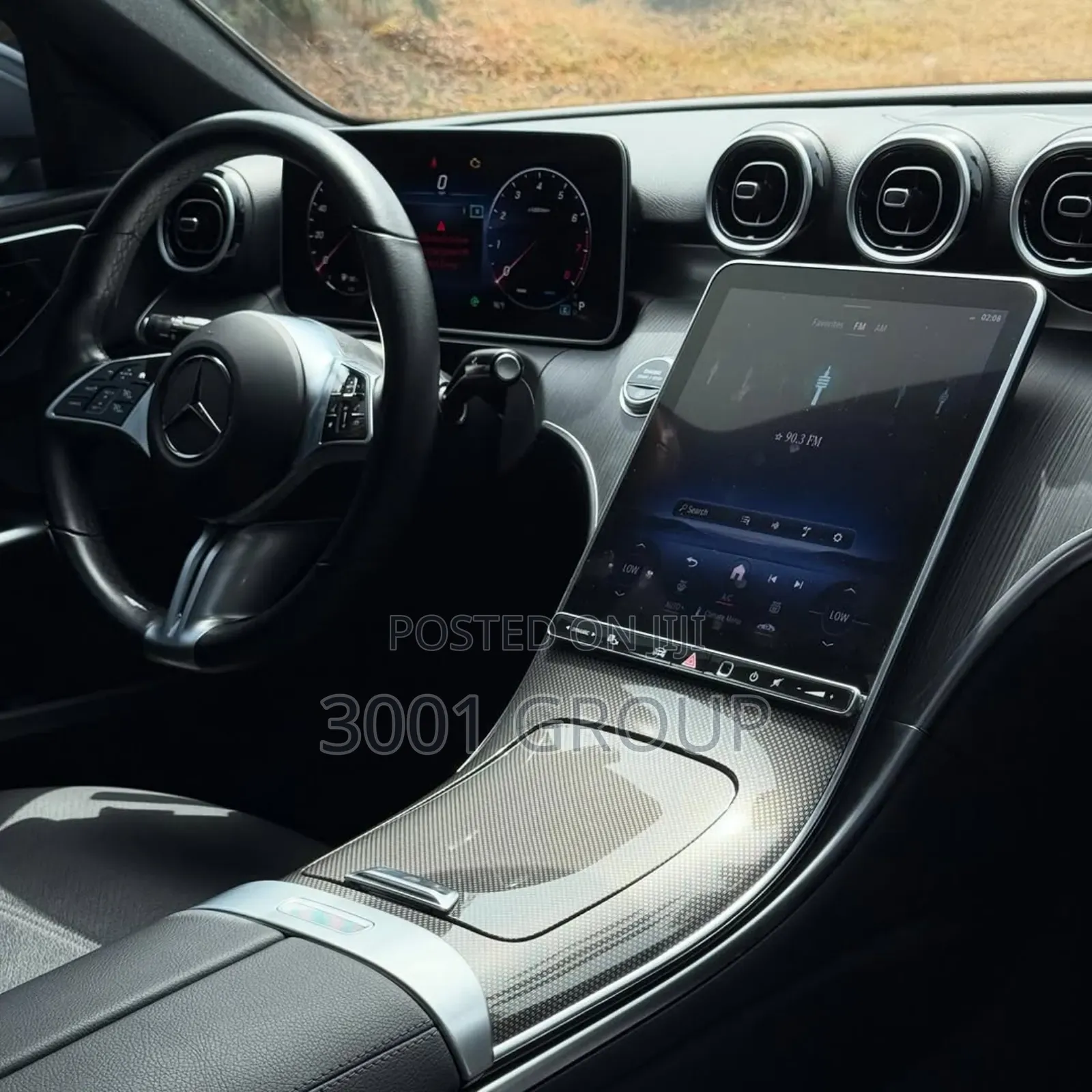 Mercedes-Benz C300 2023 Gray