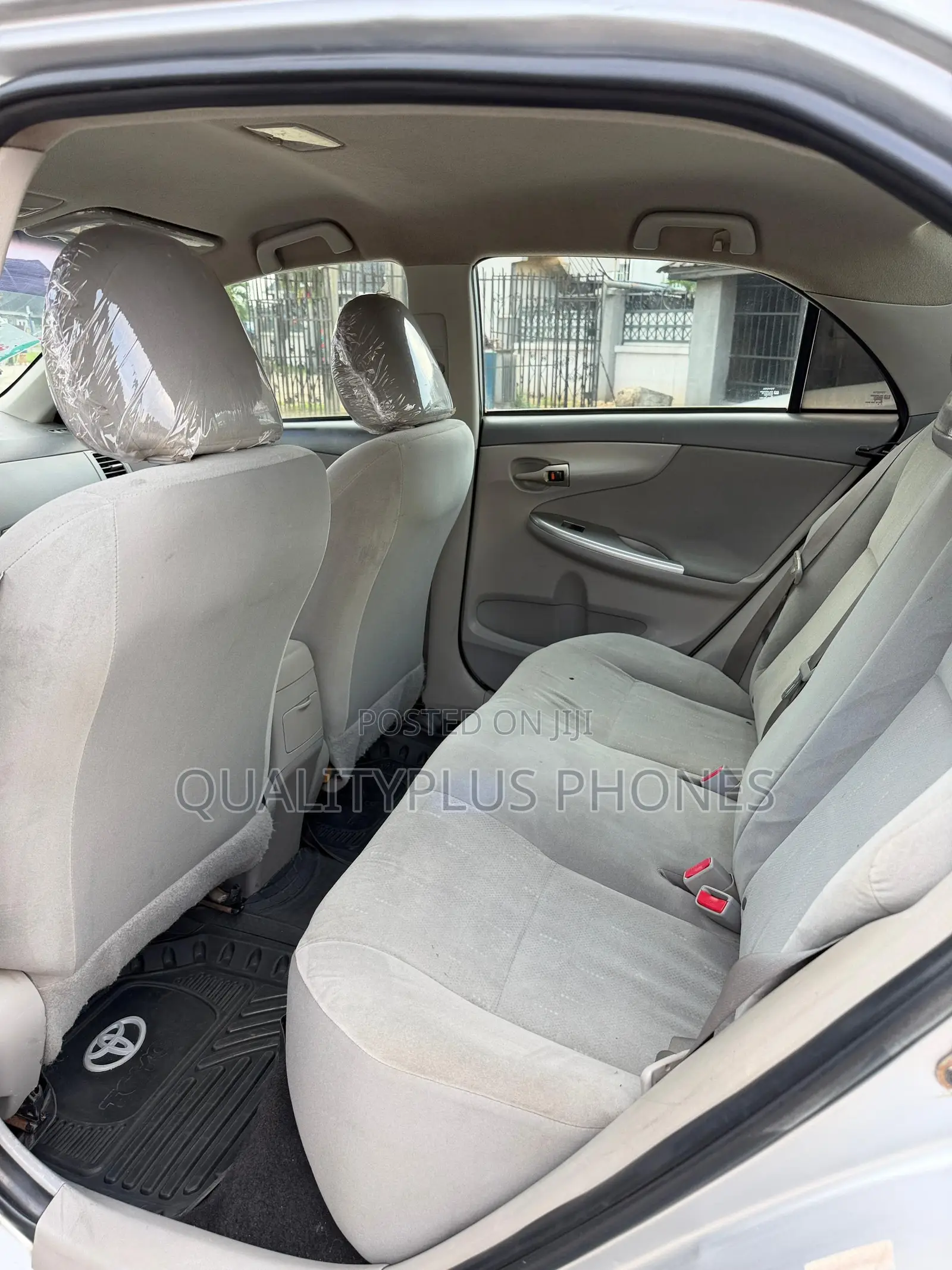 Toyota Corolla 2009 Silver