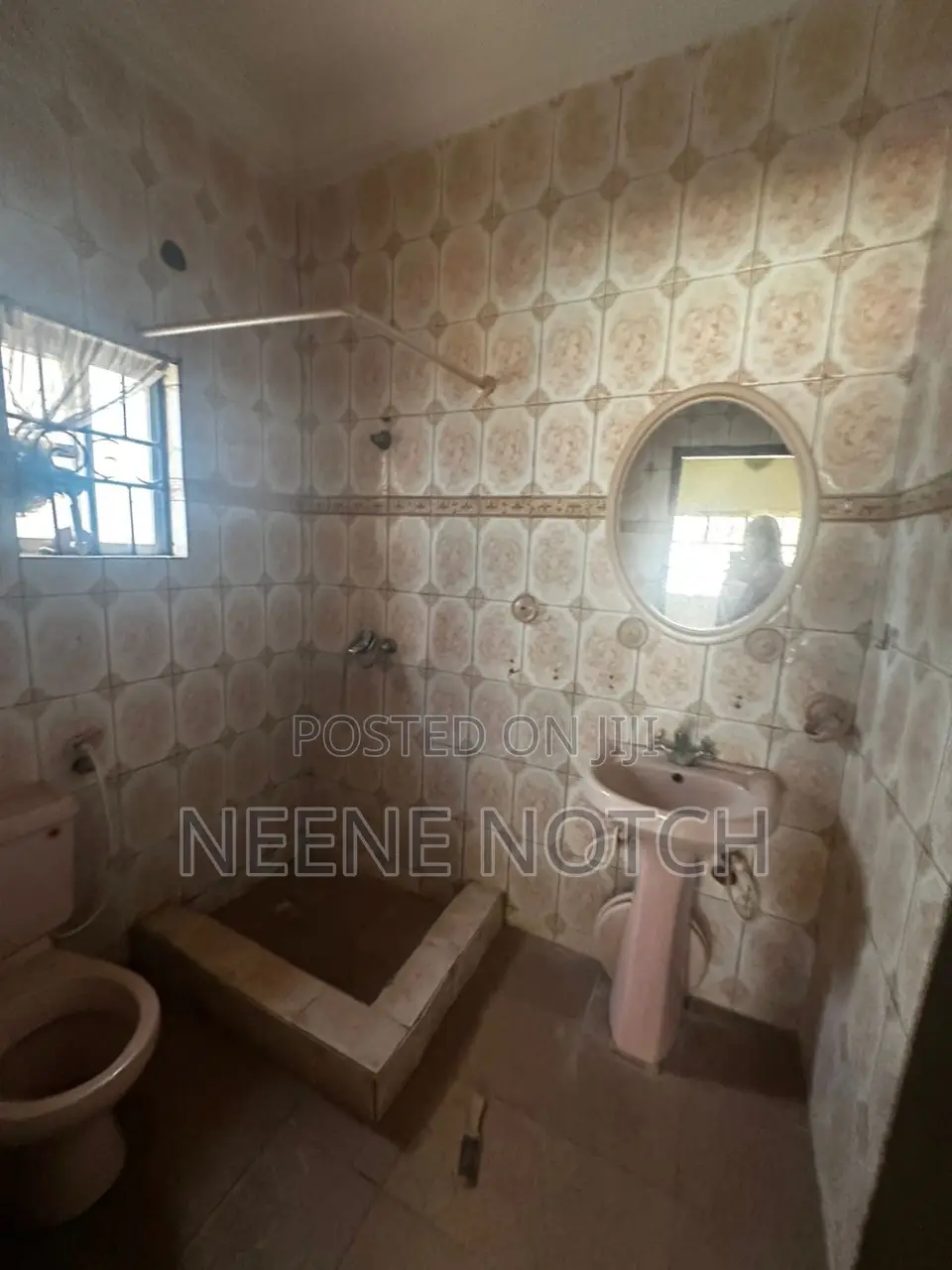 2bdrm Bungalow in Valley Estate, Galadimawa for rent