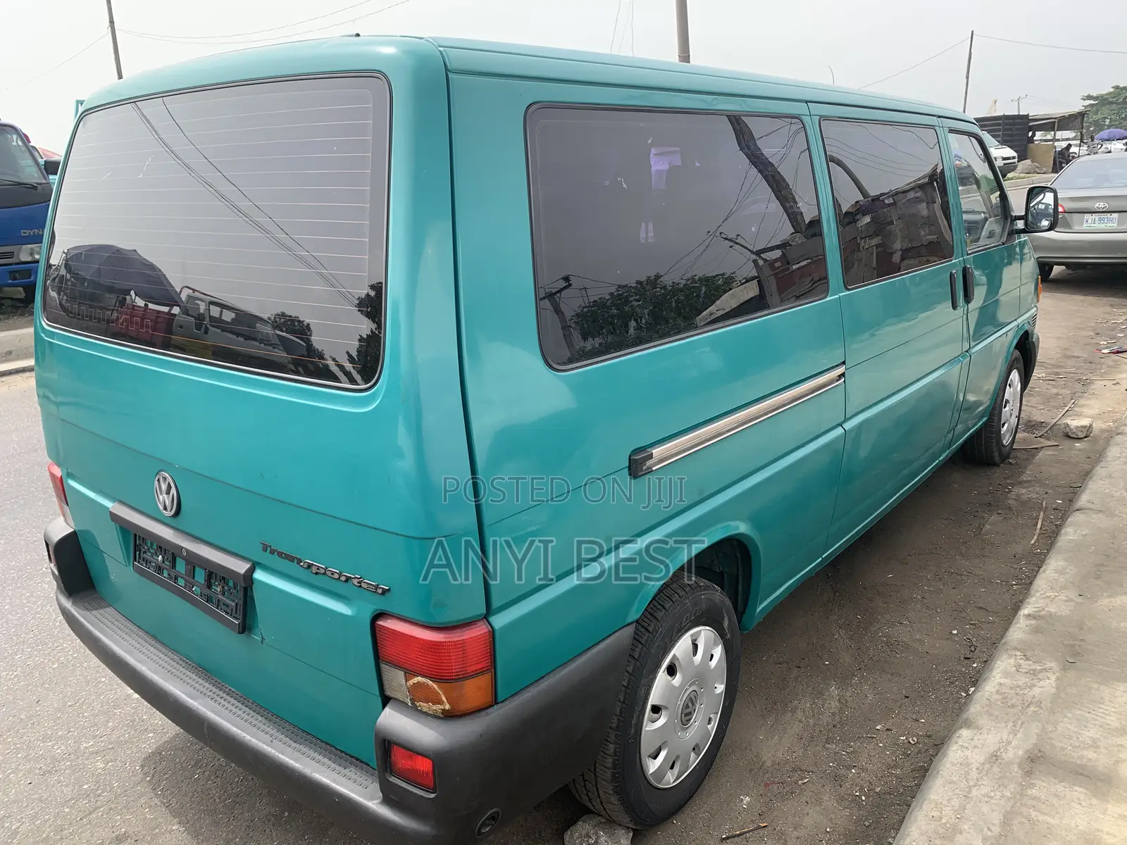 Volkswagen Transporter 2005 Green