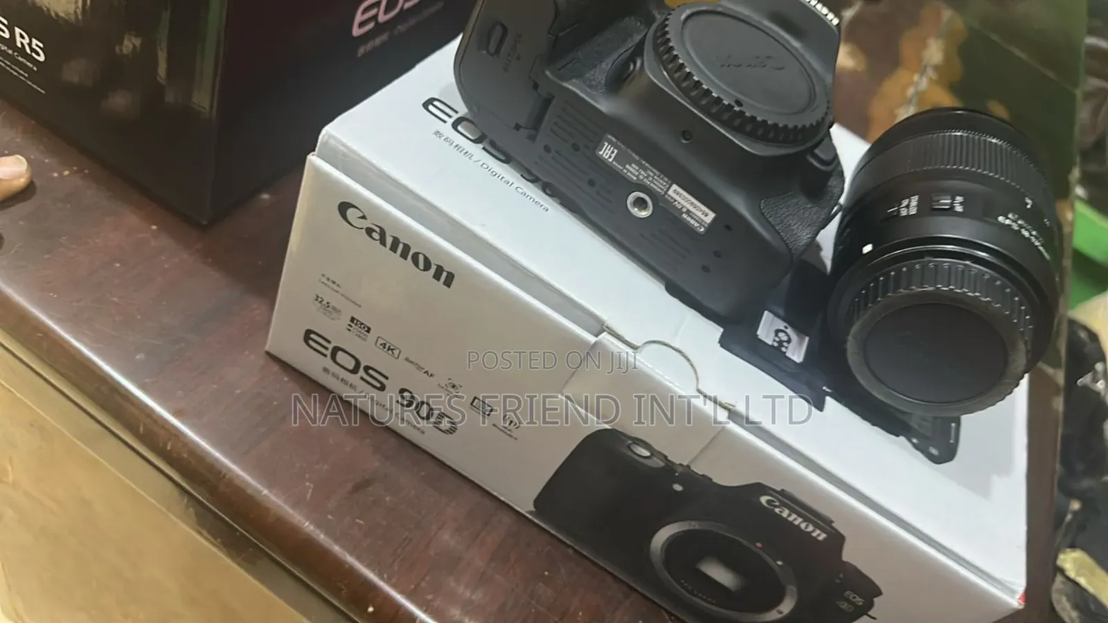 Canon Eos 90d
Lens 18-135mm
Direct Uk Used