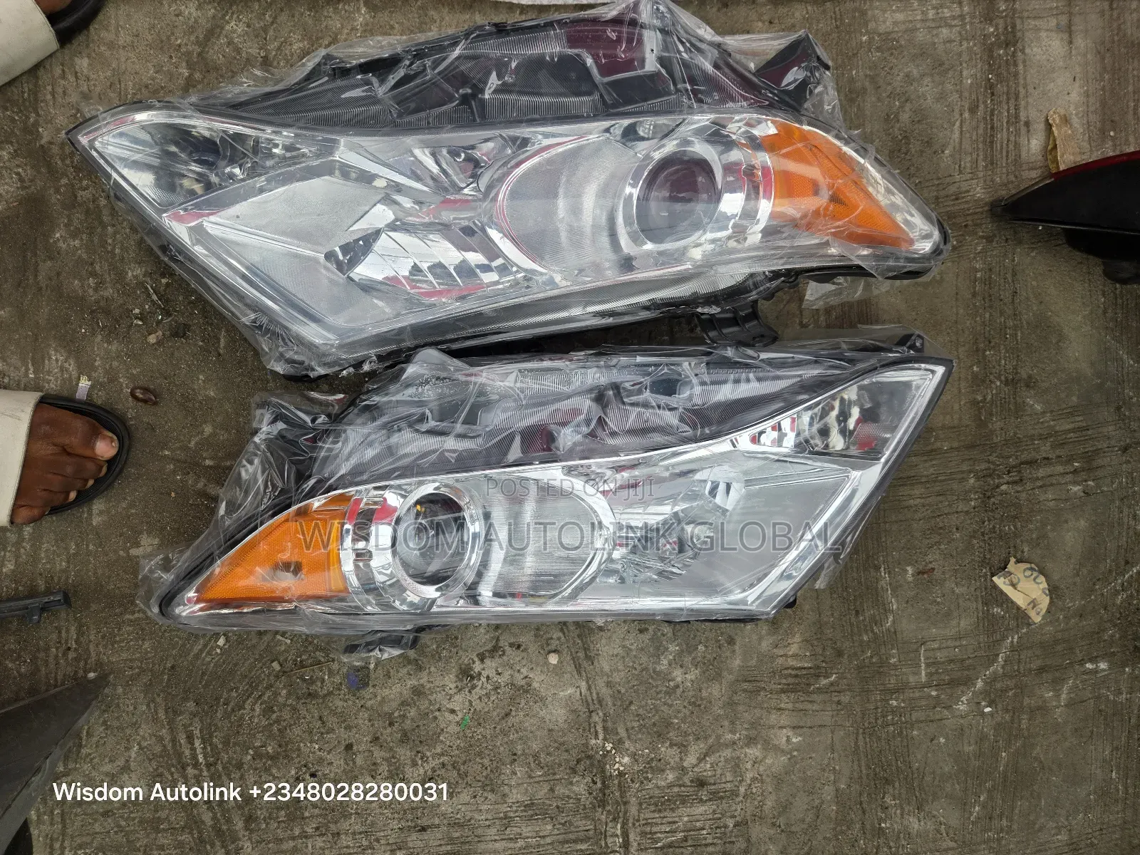 Headlights For Toyota Venza 2009-2015 Brand New Available