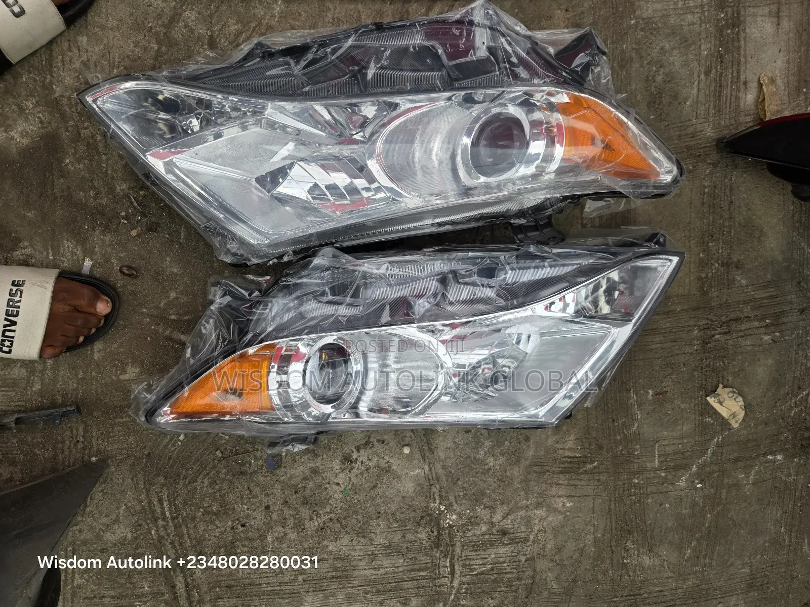 Headlights For Toyota Venza 2009-2015 Brand New Available