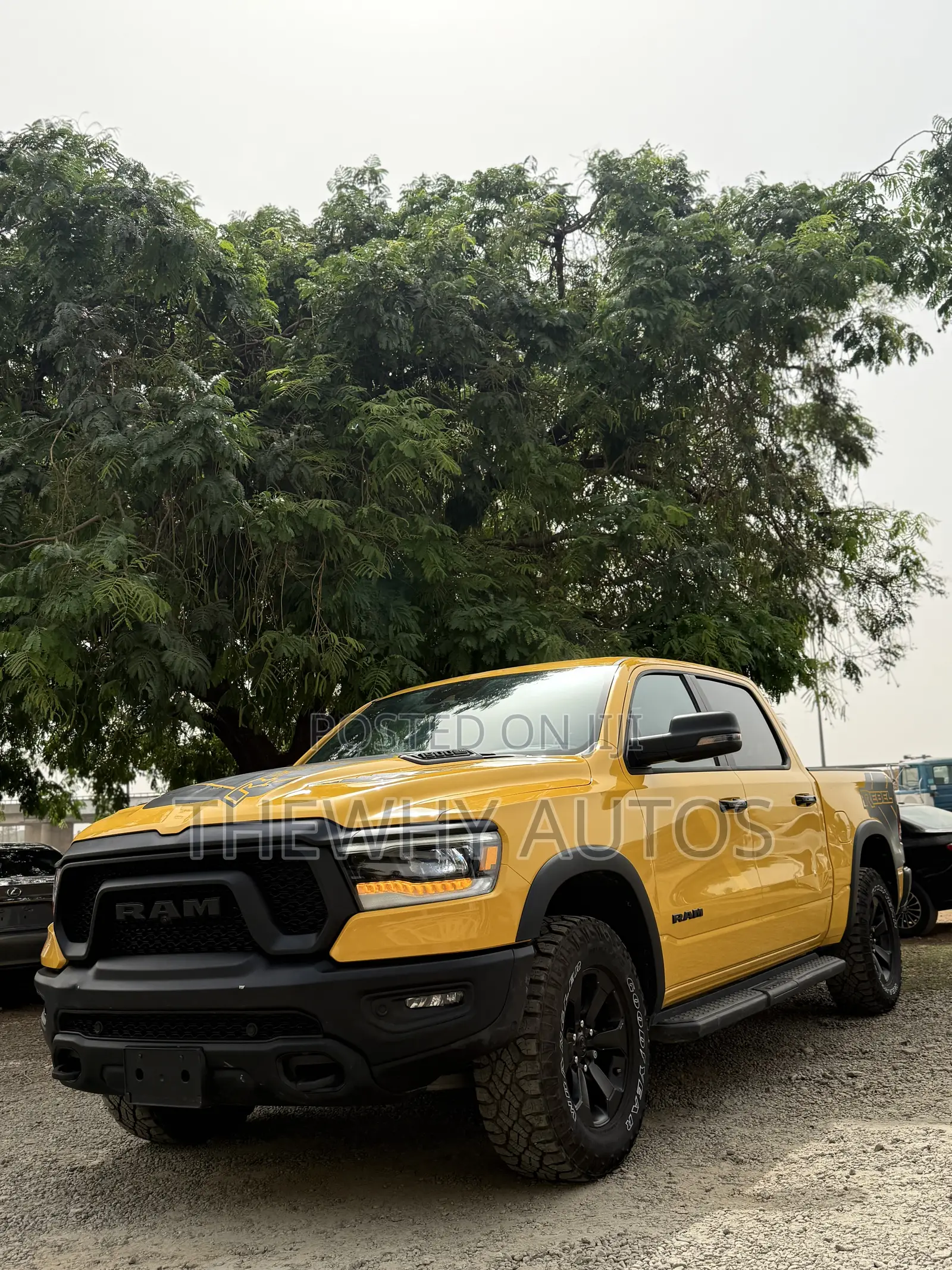Dodge RAM 2023 Yellow