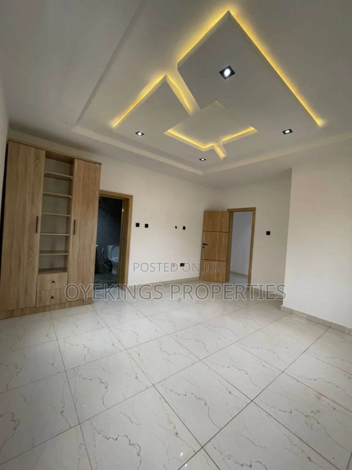 4bdrm Duplex in Akoto, Akala Express for sale