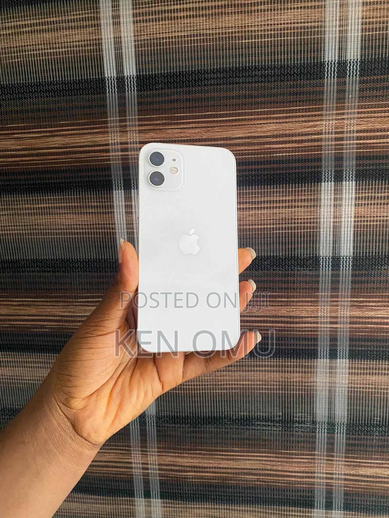 Apple iPhone 12 64 GB White