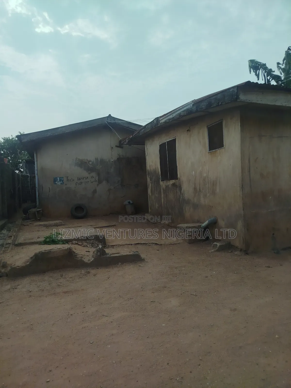 2bdrm Bungalow in Agric Estate, Igando / Ikotun/Igando for sale