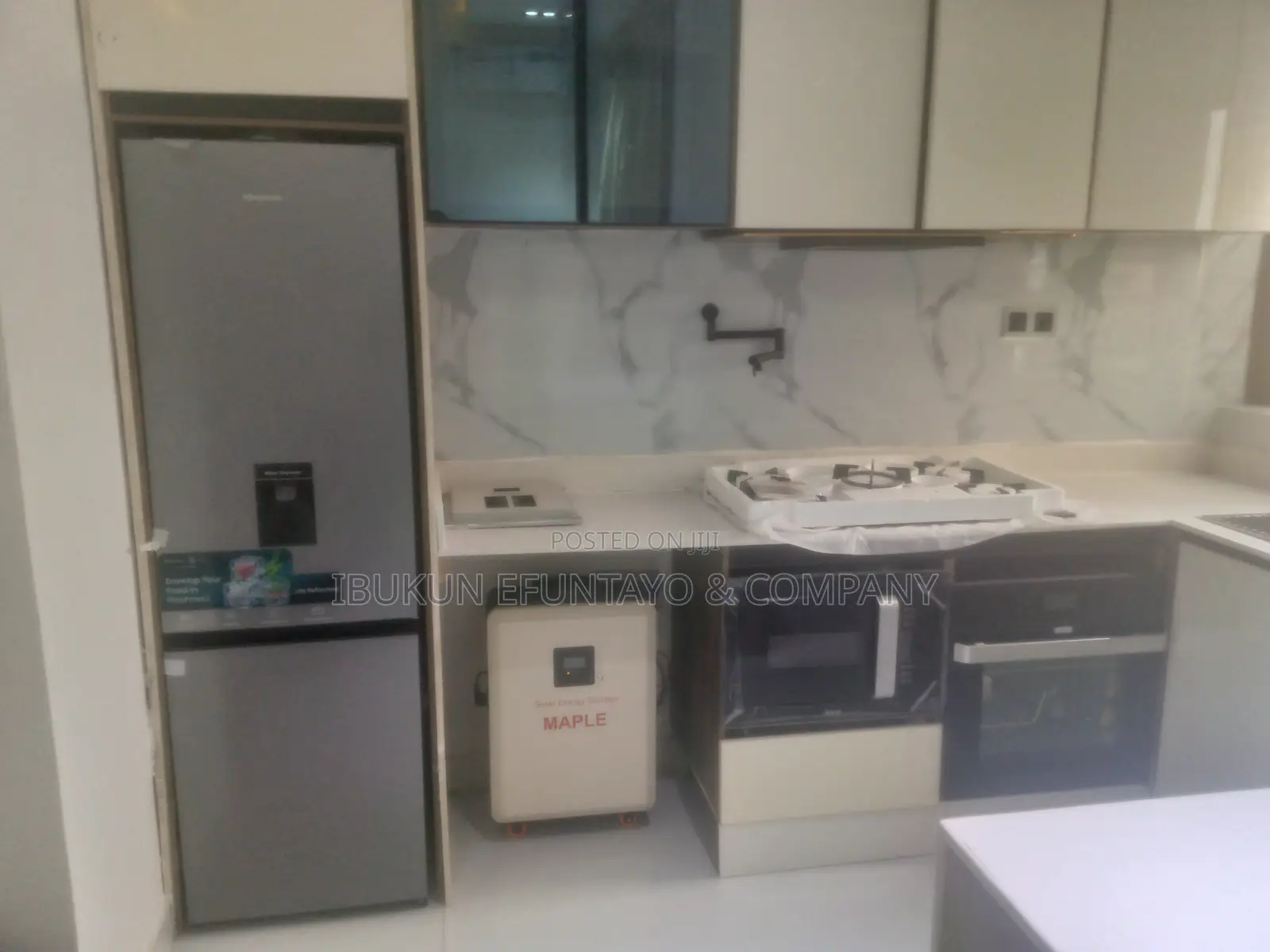 Furnished 1bdrm Apartment in Lekki Phase 1 for sale