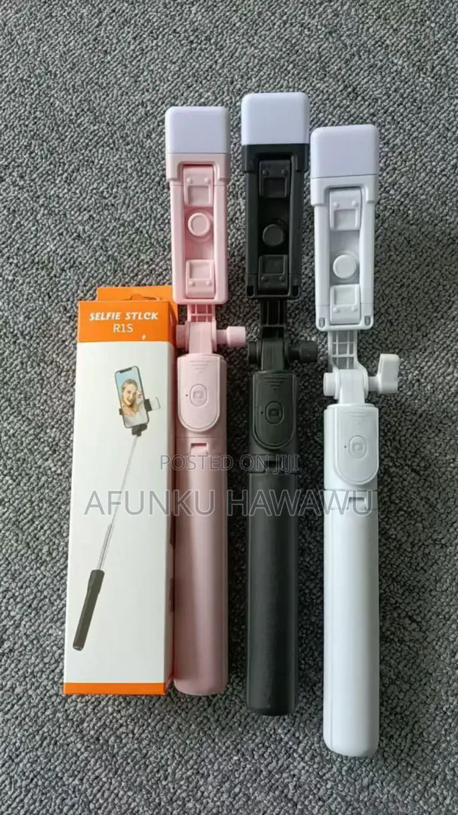 Selfie Stick With Light