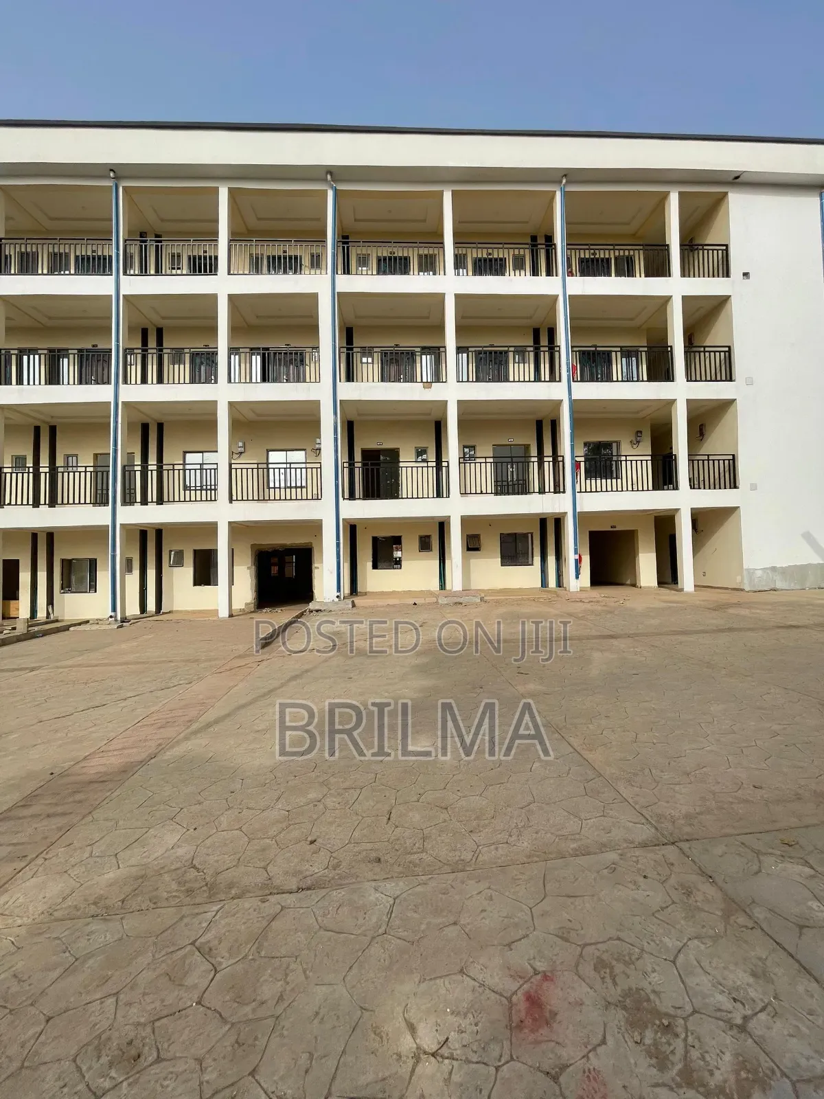 Shops Space in Wuse for Sale!