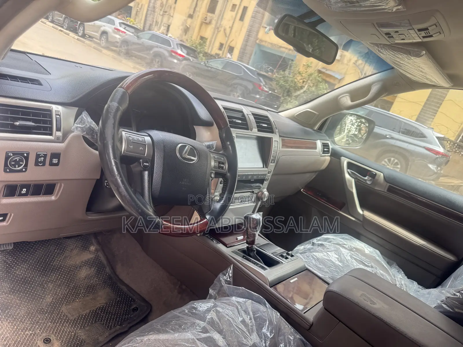 Lexus GX 2015 Gold