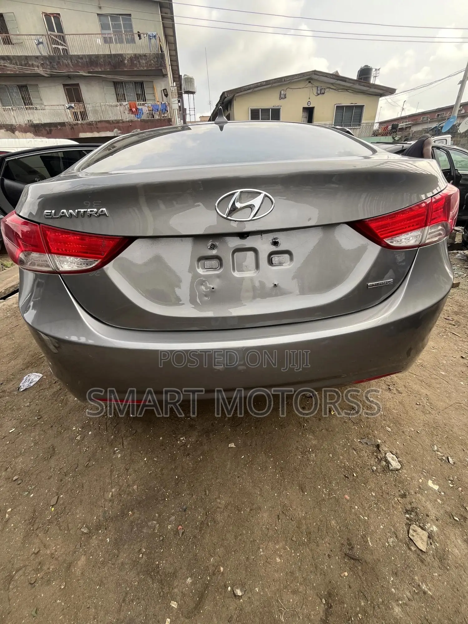 Hyundai Elantra Limited 2011 Gray