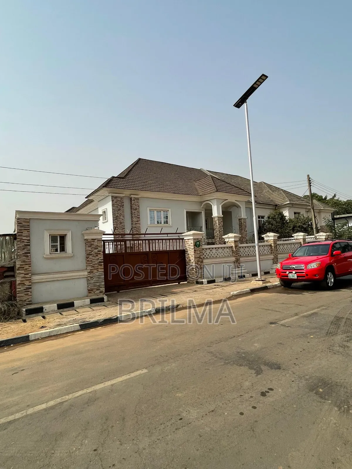 6bdrm Duplex in Zone 6 / Wuse for sale