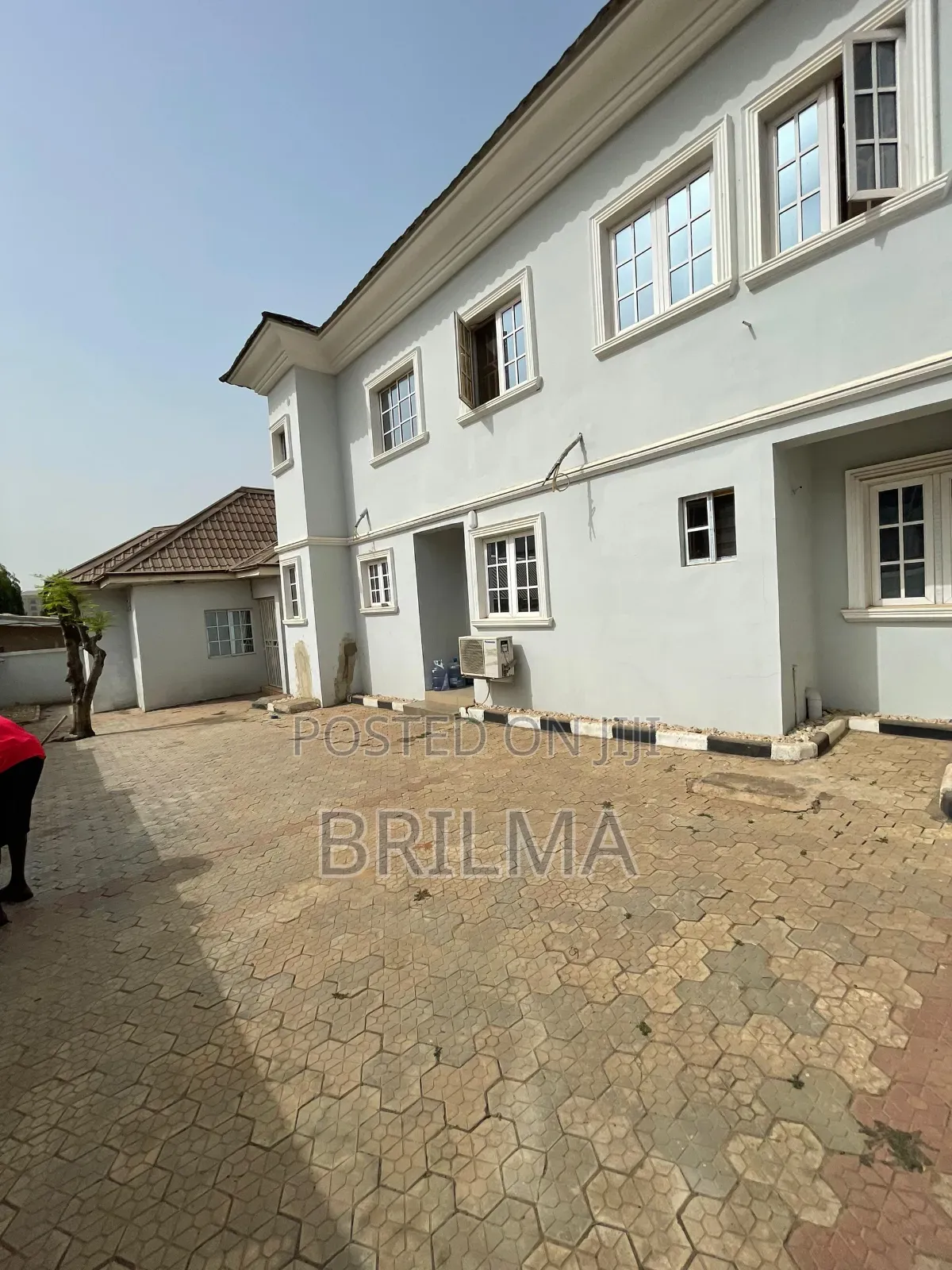 6bdrm Duplex in Zone 6 / Wuse for sale