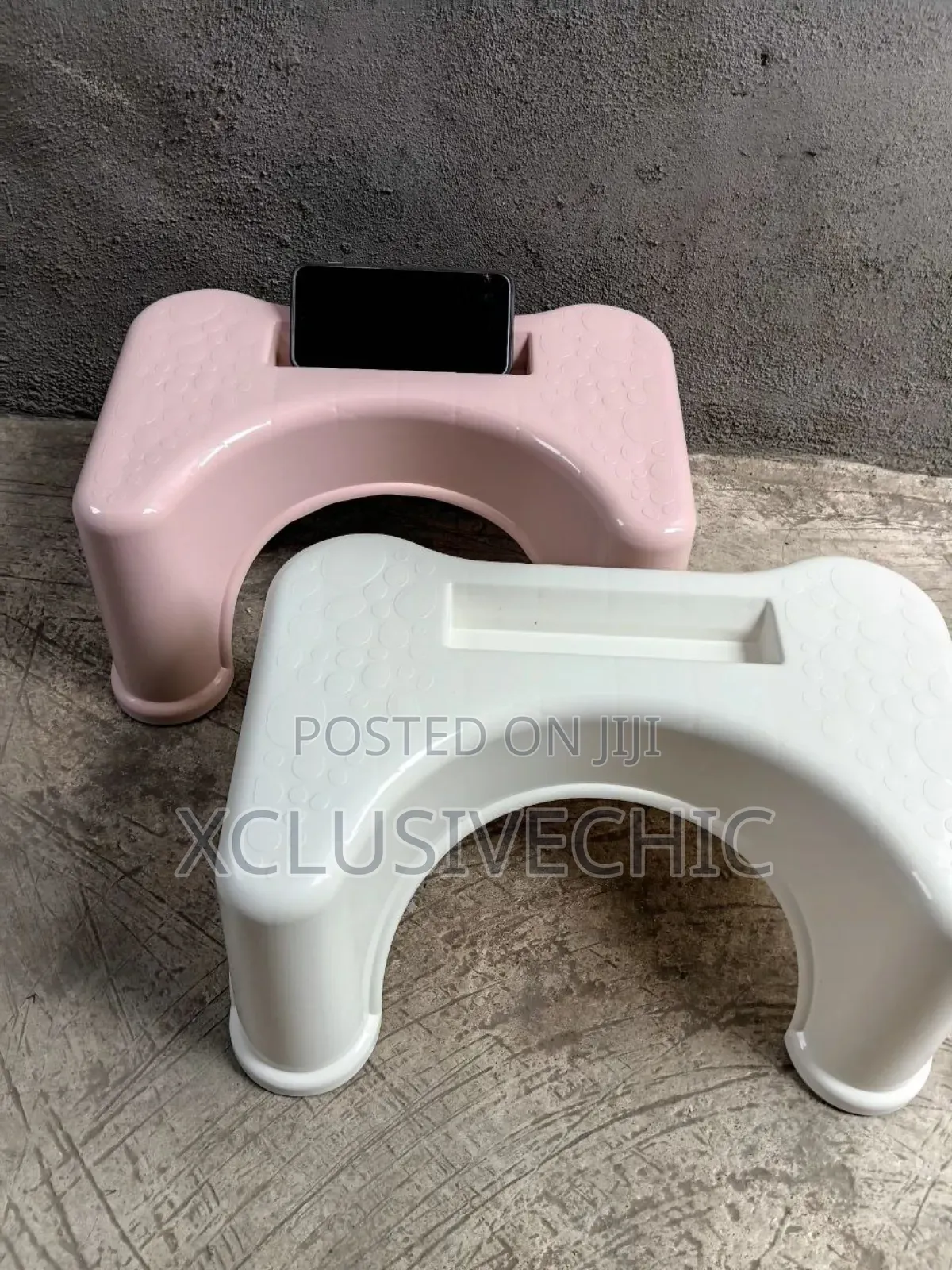 Potty Stool With Phone Slot