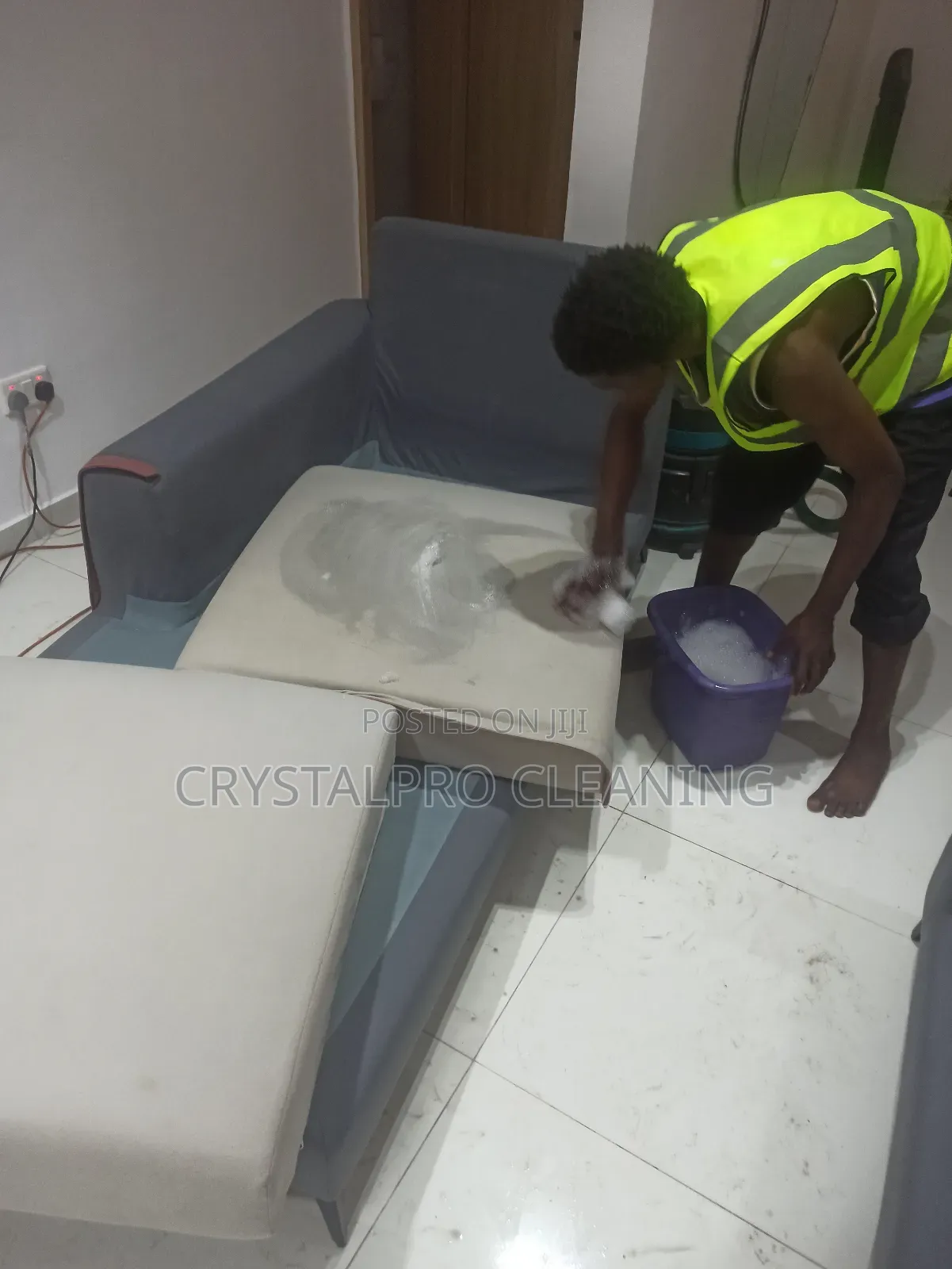 Couch Cleaning Service