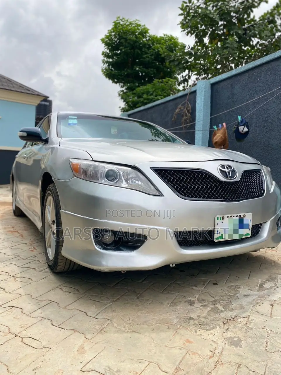 Toyota Camry 2011 Silver