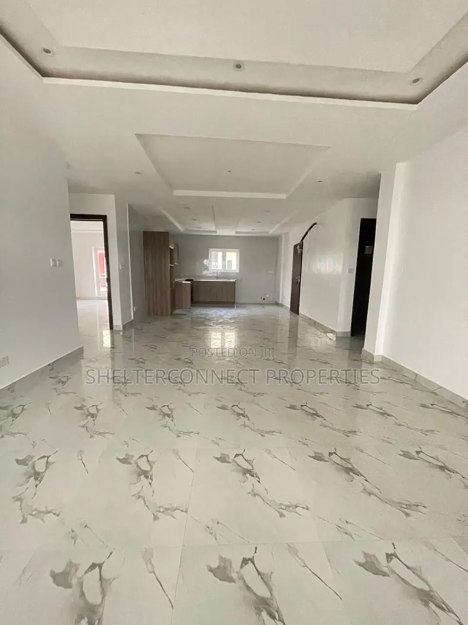 Furnished 2bdrm Apartment in Osapa london for sale