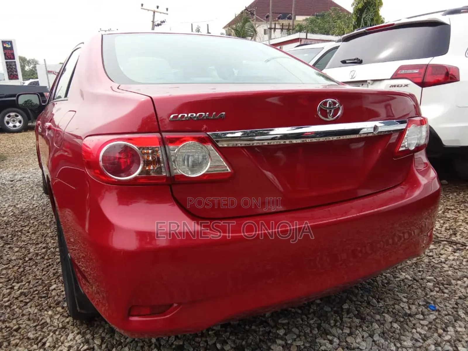 Toyota Corolla LE Special Edition 4dr Sedan (1.8L 4cyl 4A) 2013 Red