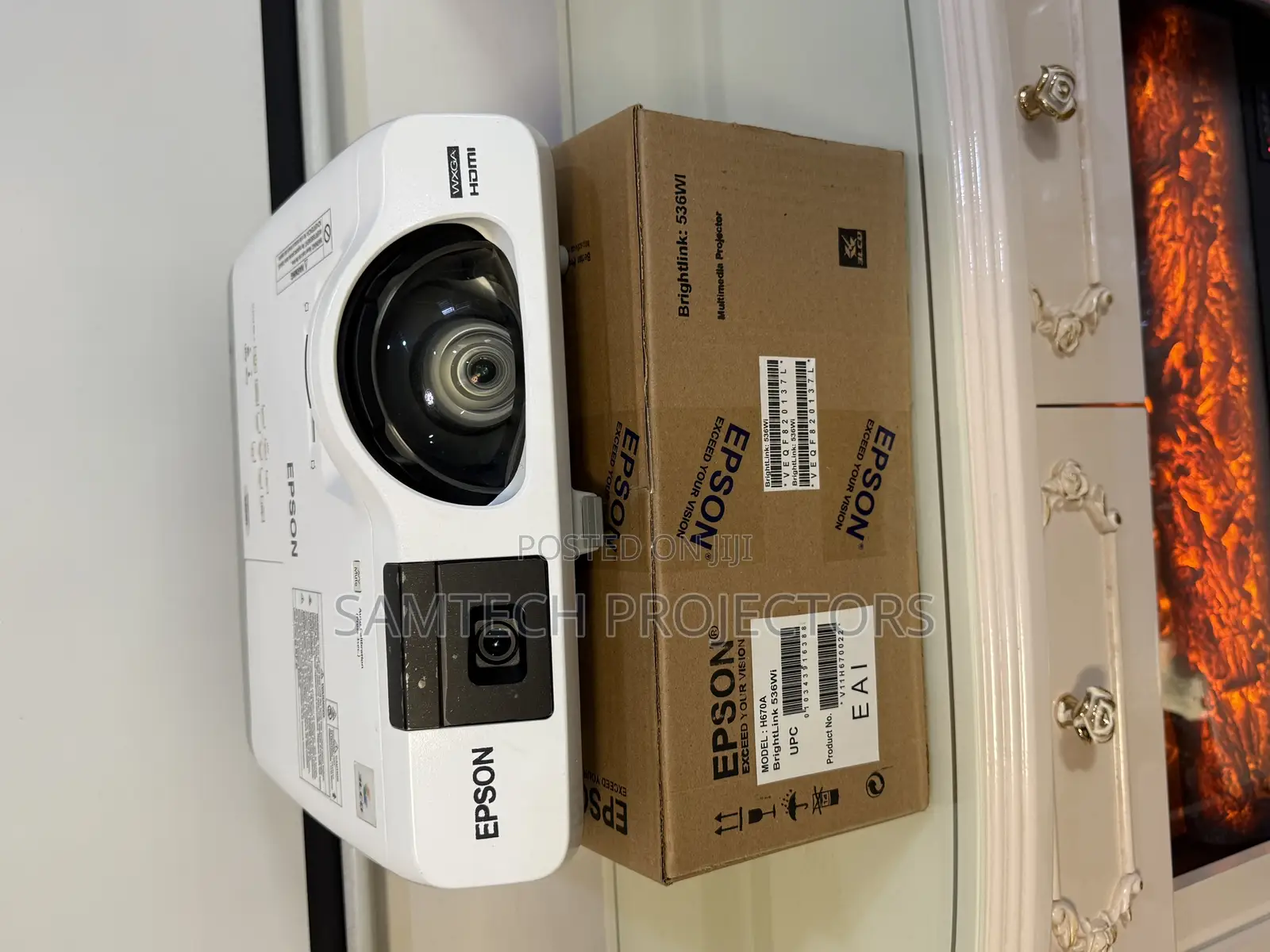 New Short Throw Projector 4 Classroom Presentation, Conference Room