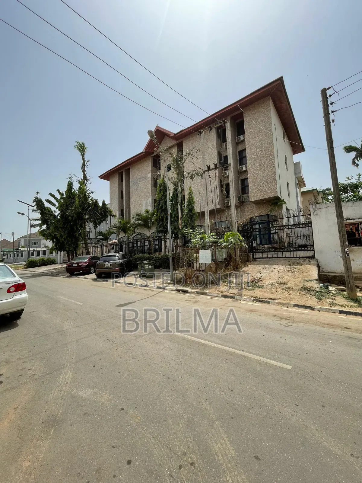 Hotel in Wuse for Sale