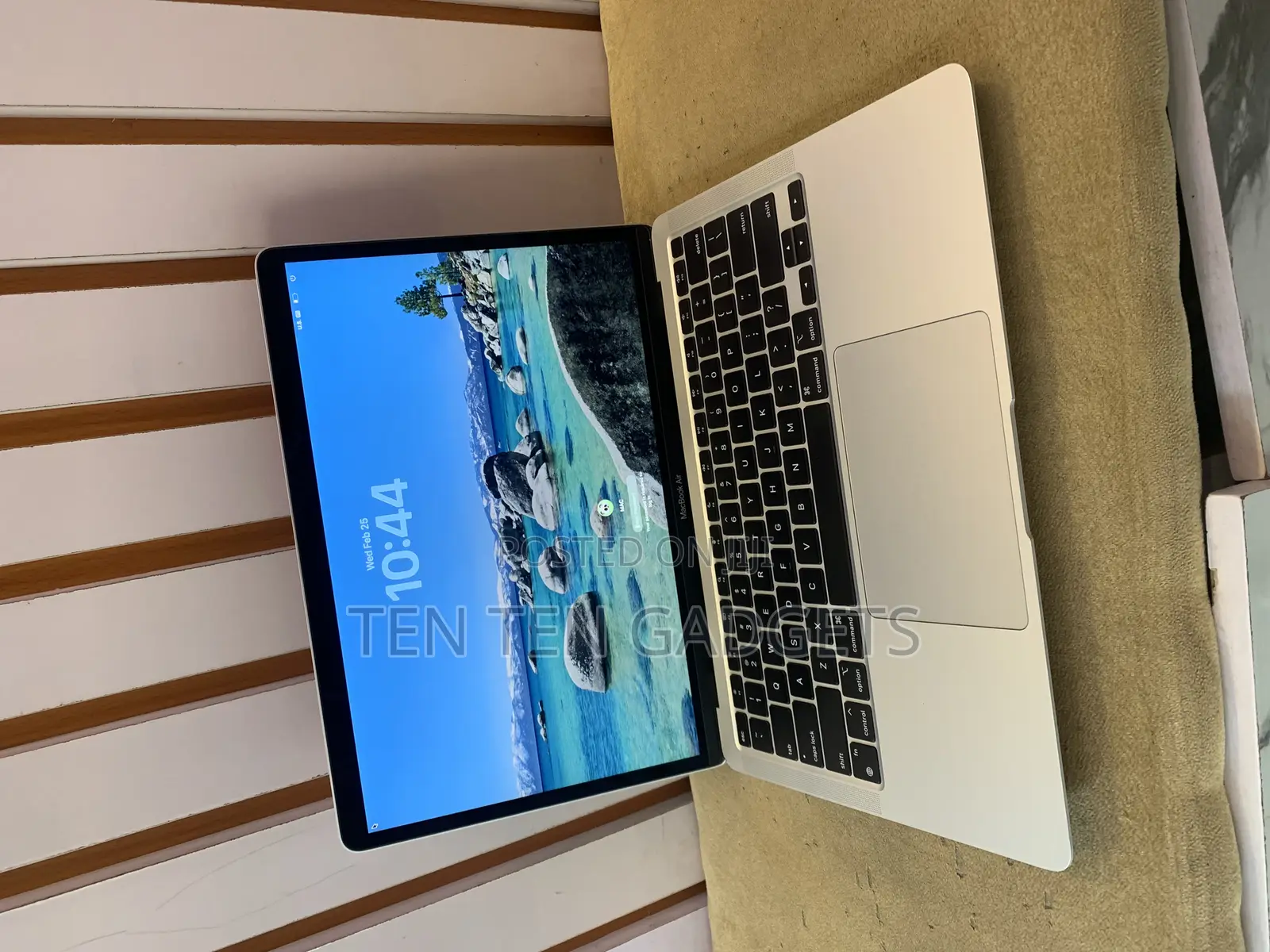 Laptop Apple MacBook Air 16GB Apple M1 SSD 512GB