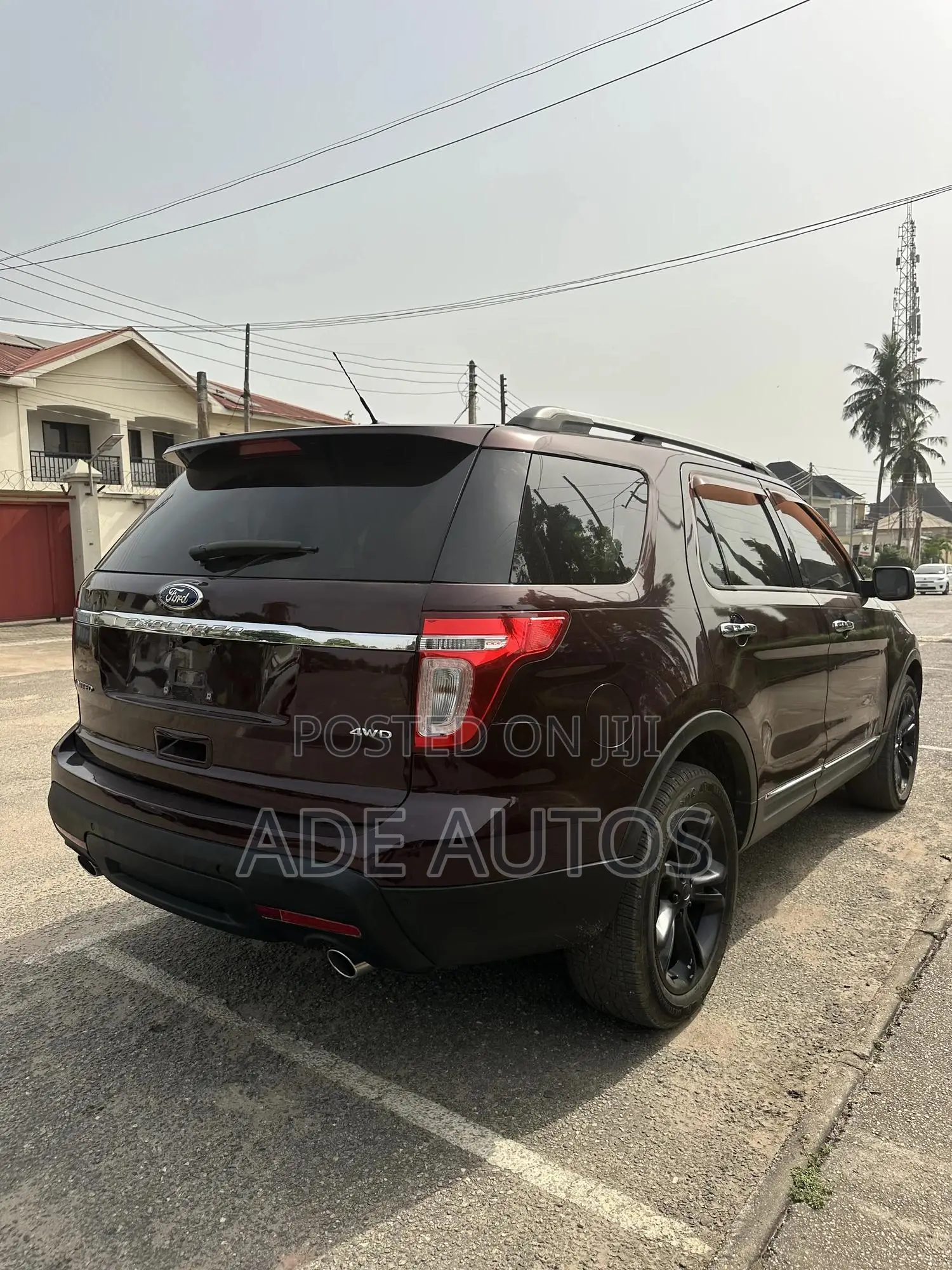 Ford Explorer Limited 4dr 4x4 (3.5L 6cyl 6A) 2011 Maroon